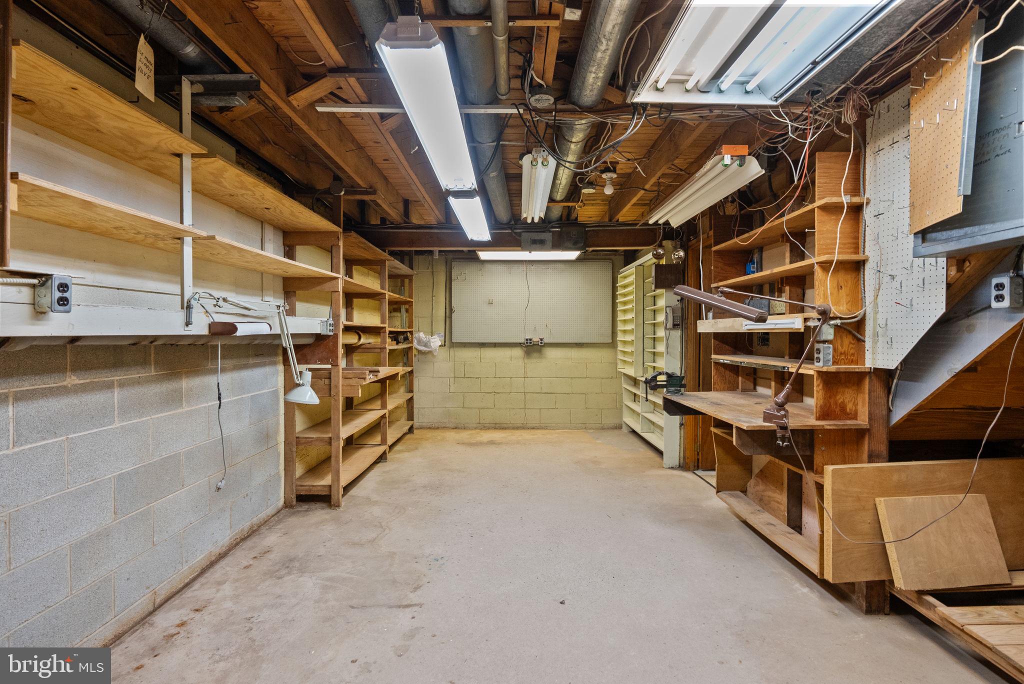 GRAVEL HILL FARM - Residential