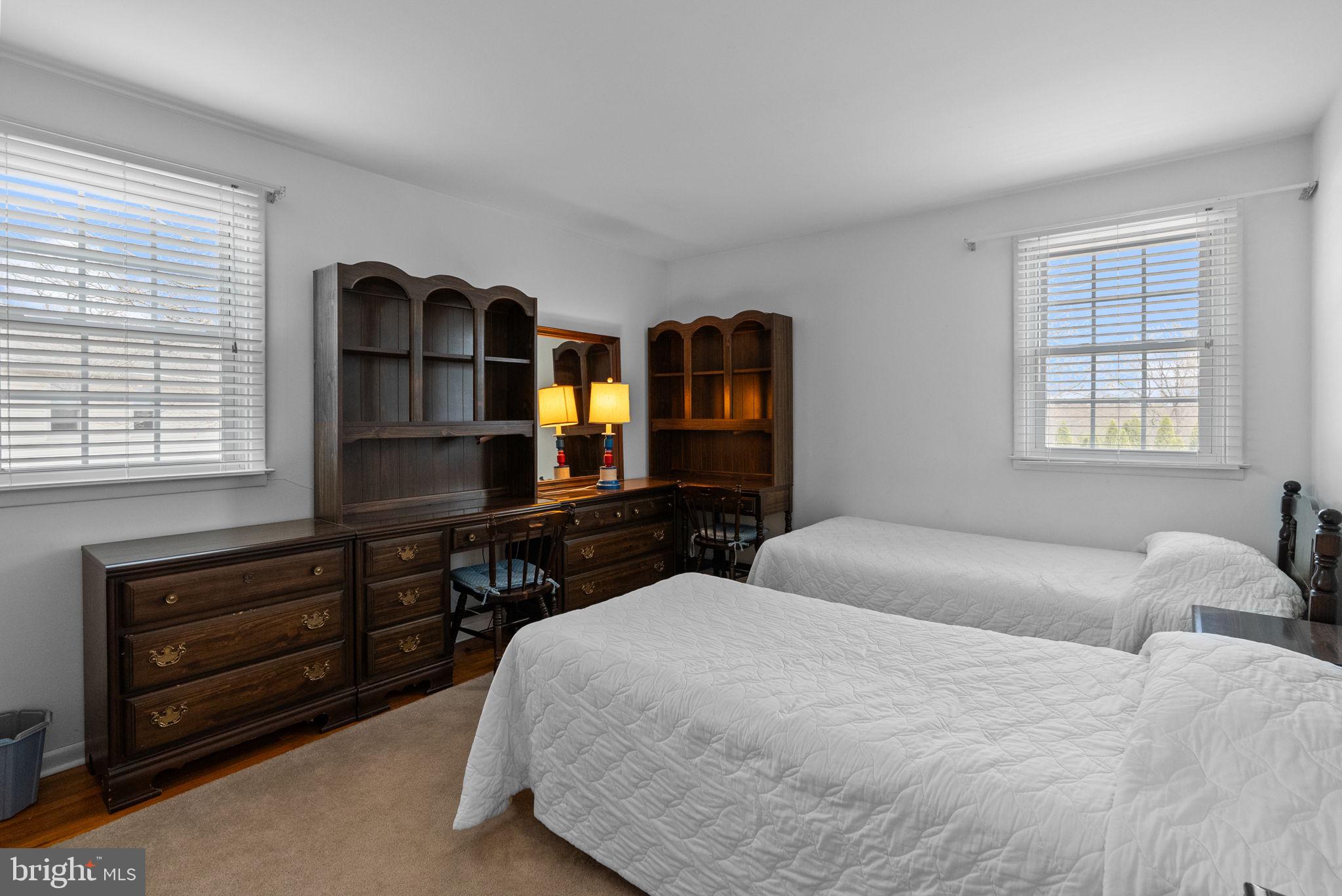 GRAVEL HILL FARM - Residential