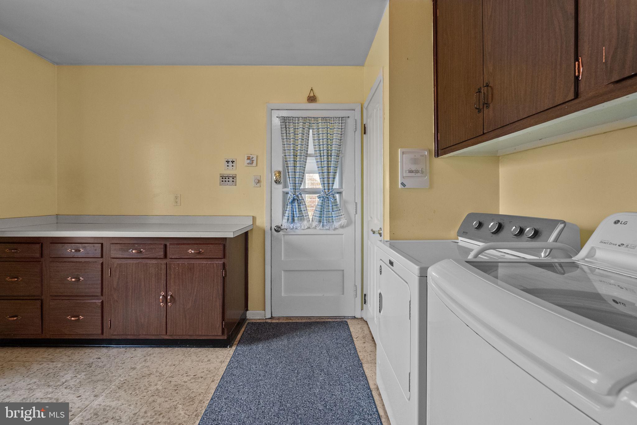 GRAVEL HILL FARM - Residential