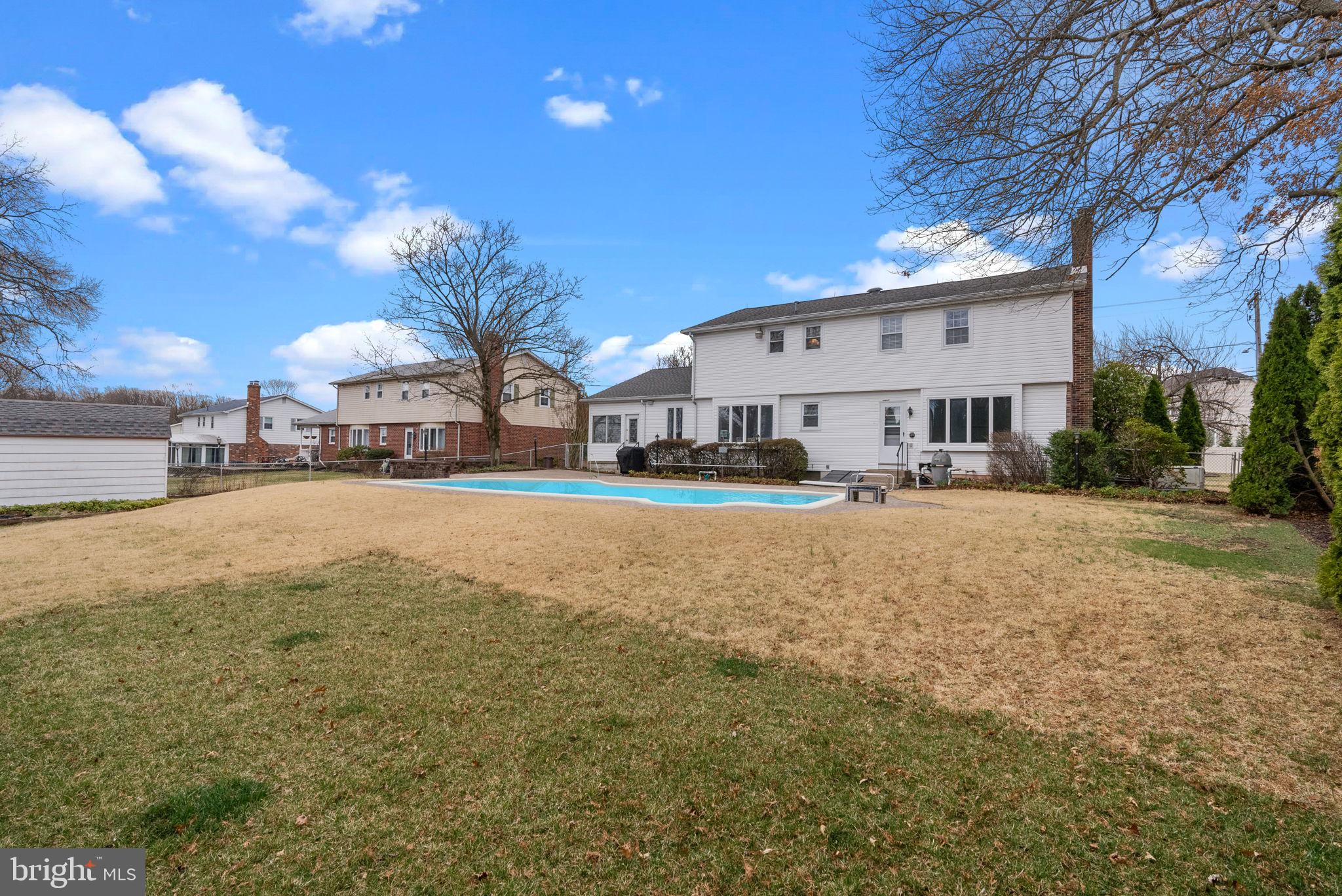 GRAVEL HILL FARM - Residential