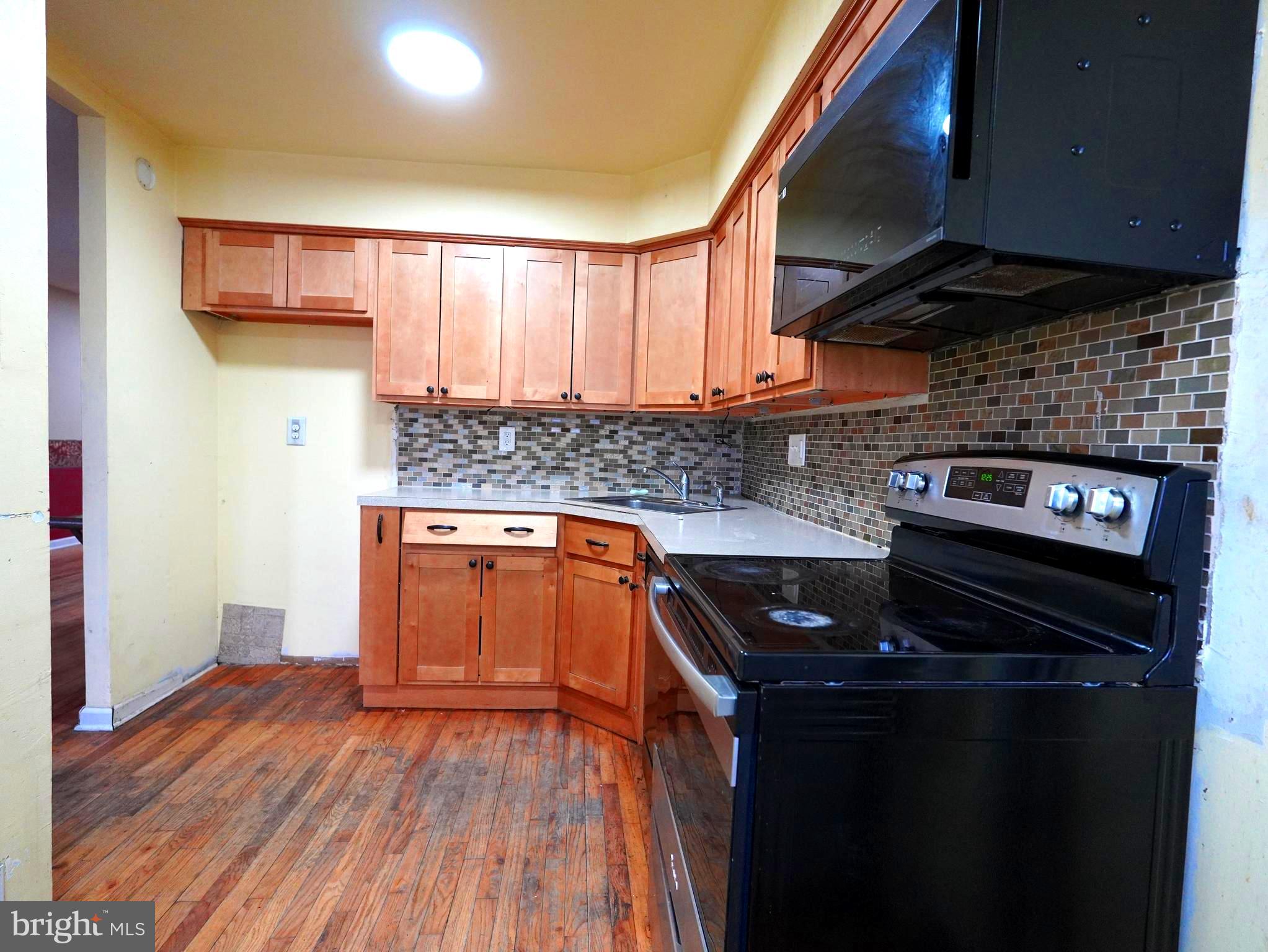 HOLLYBROOKE - Residential