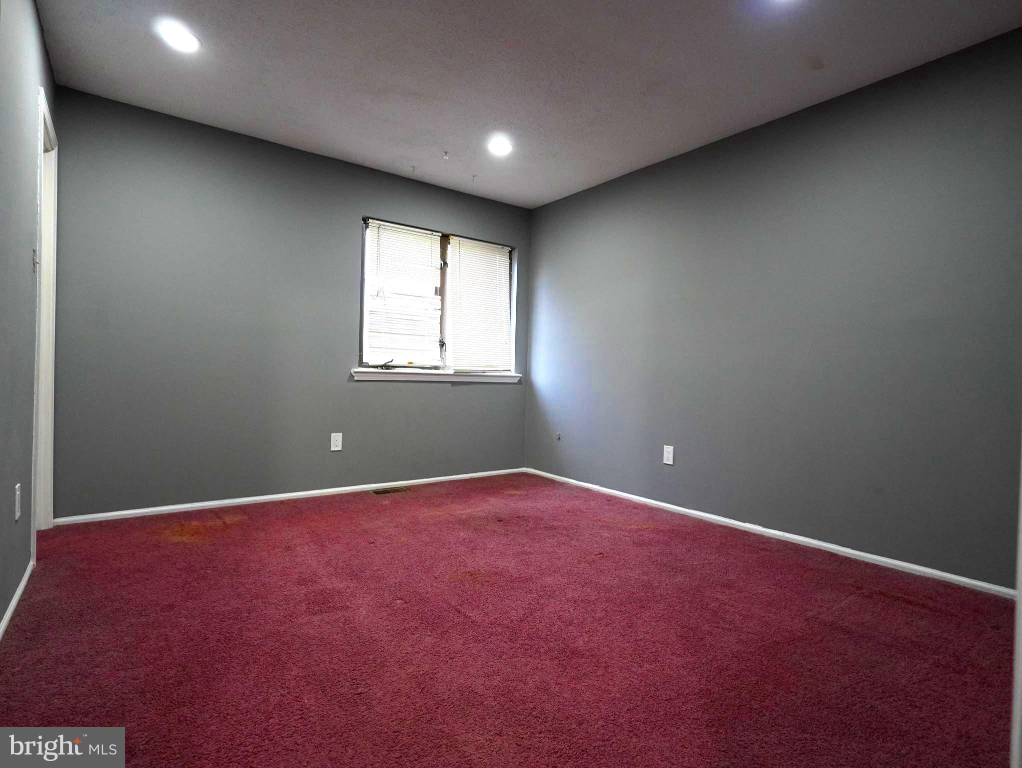 HOLLYBROOKE - Residential