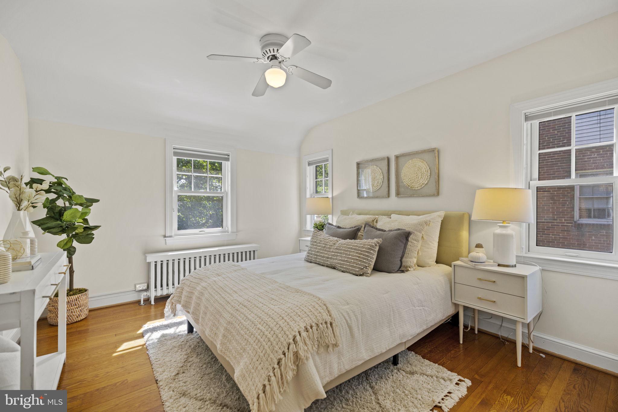 UNIVERSITY PARK - Residential