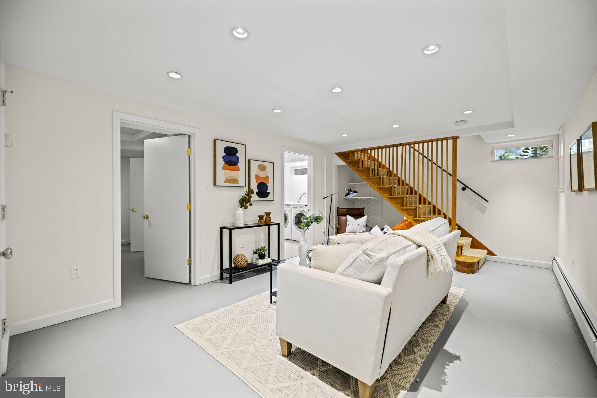 UNIVERSITY PARK - Residential