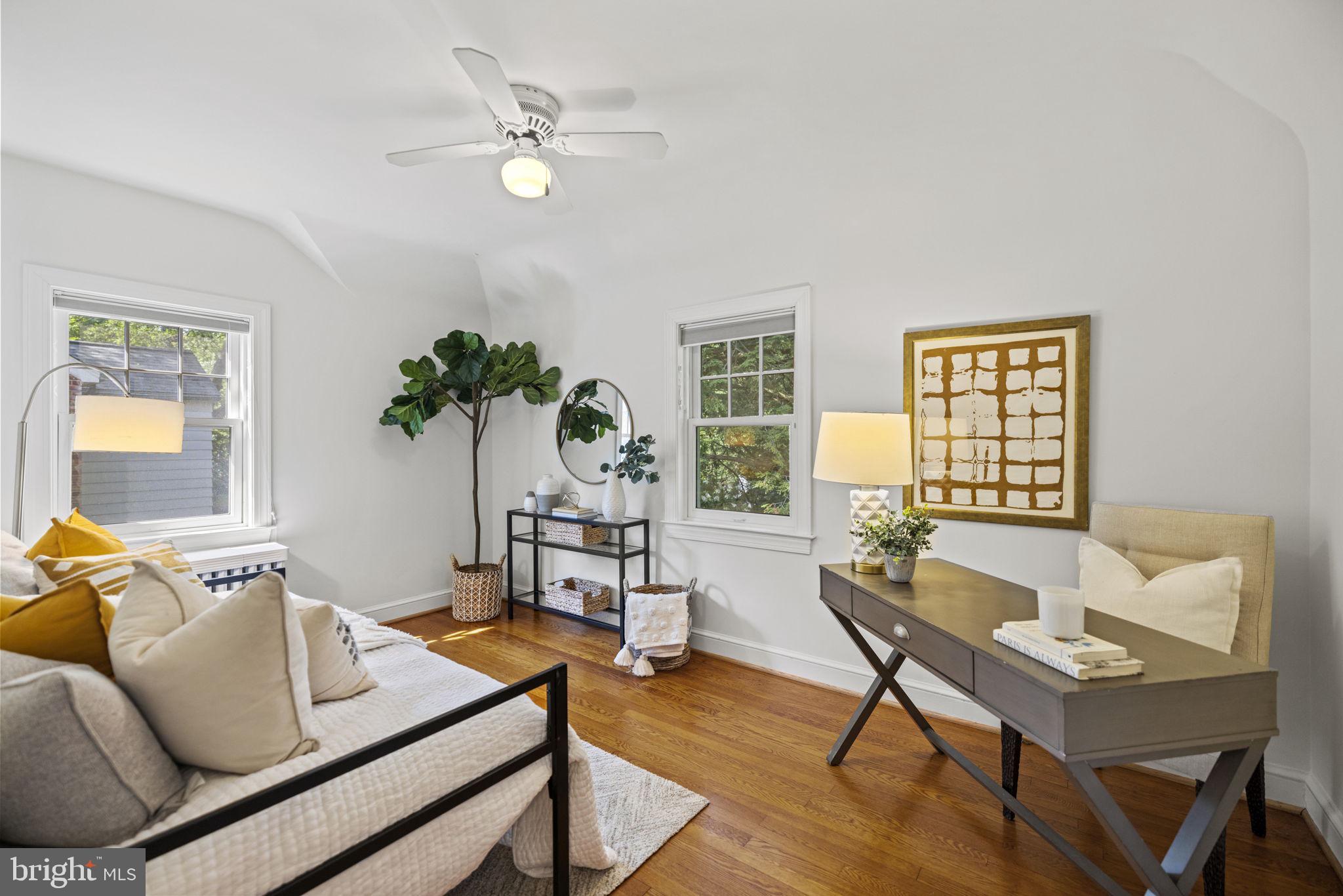 UNIVERSITY PARK - Residential