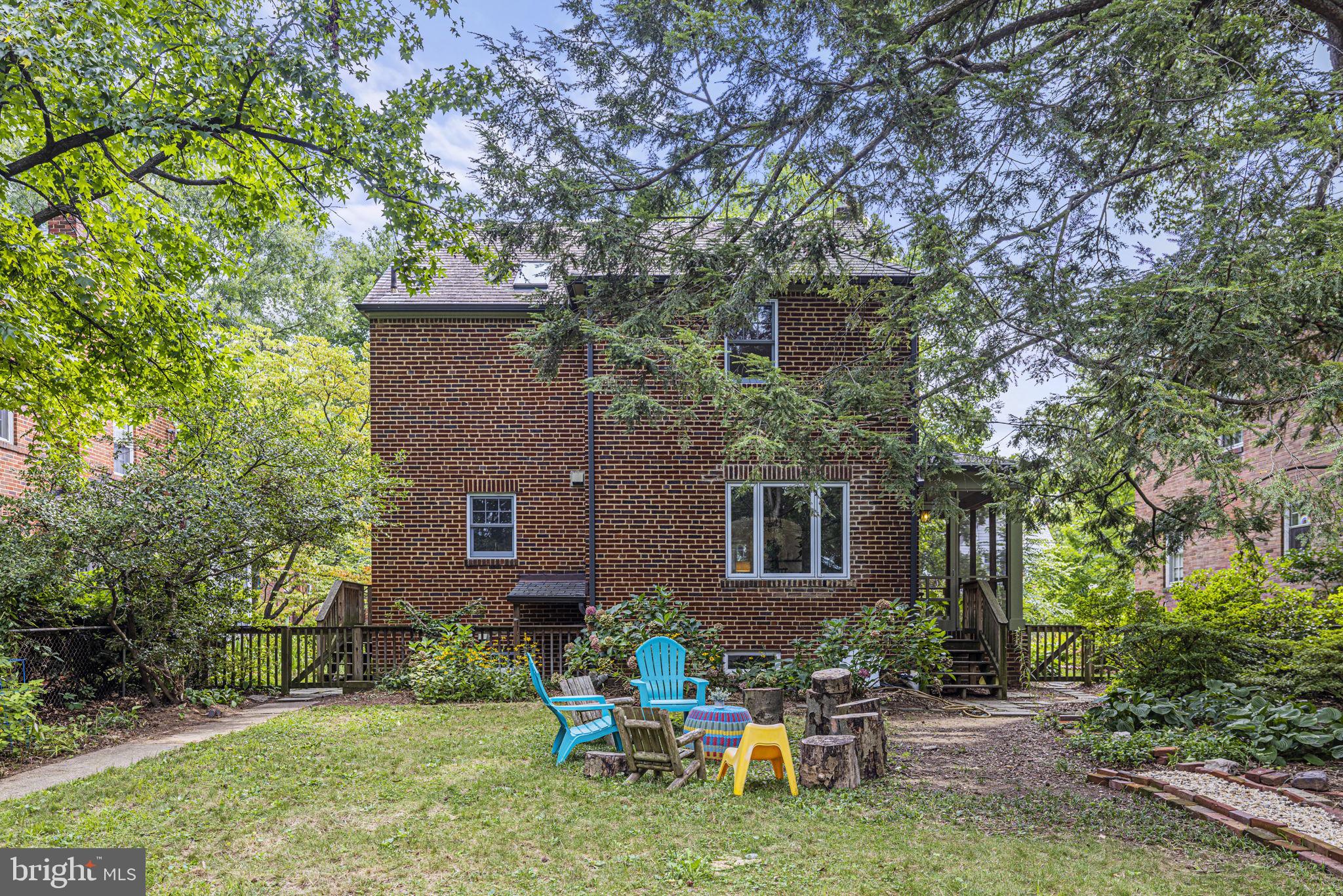 UNIVERSITY PARK - Residential