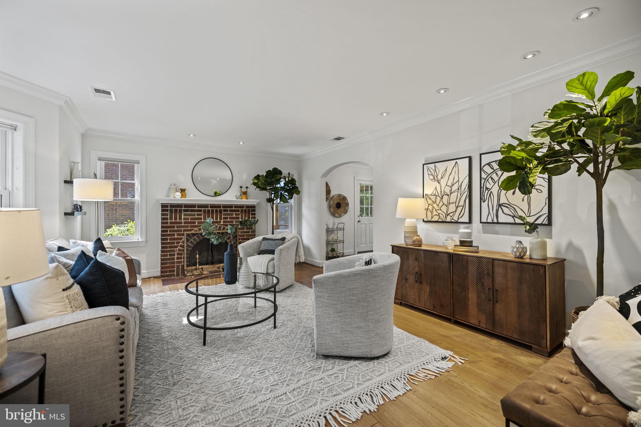 UNIVERSITY PARK - Residential