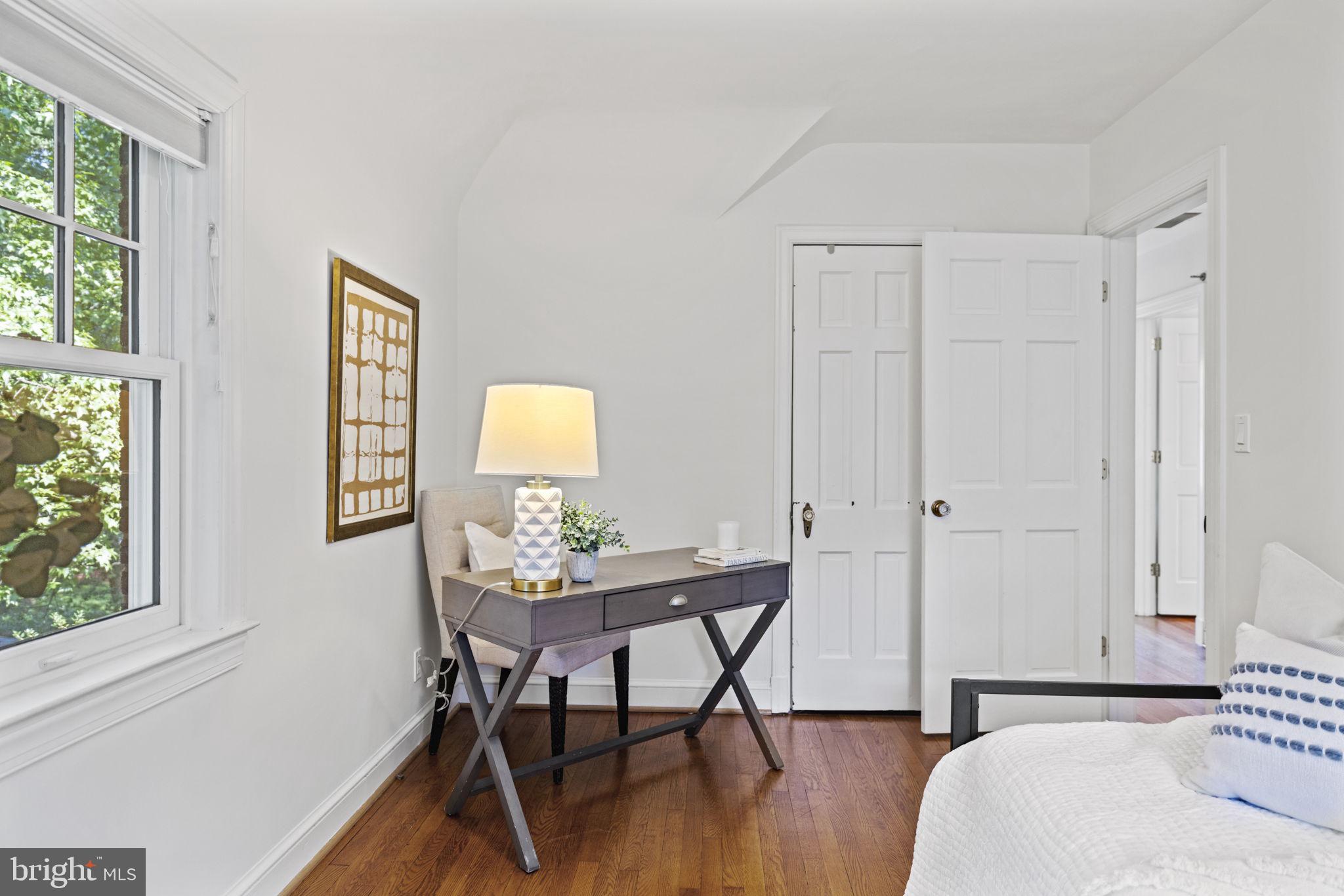 UNIVERSITY PARK - Residential