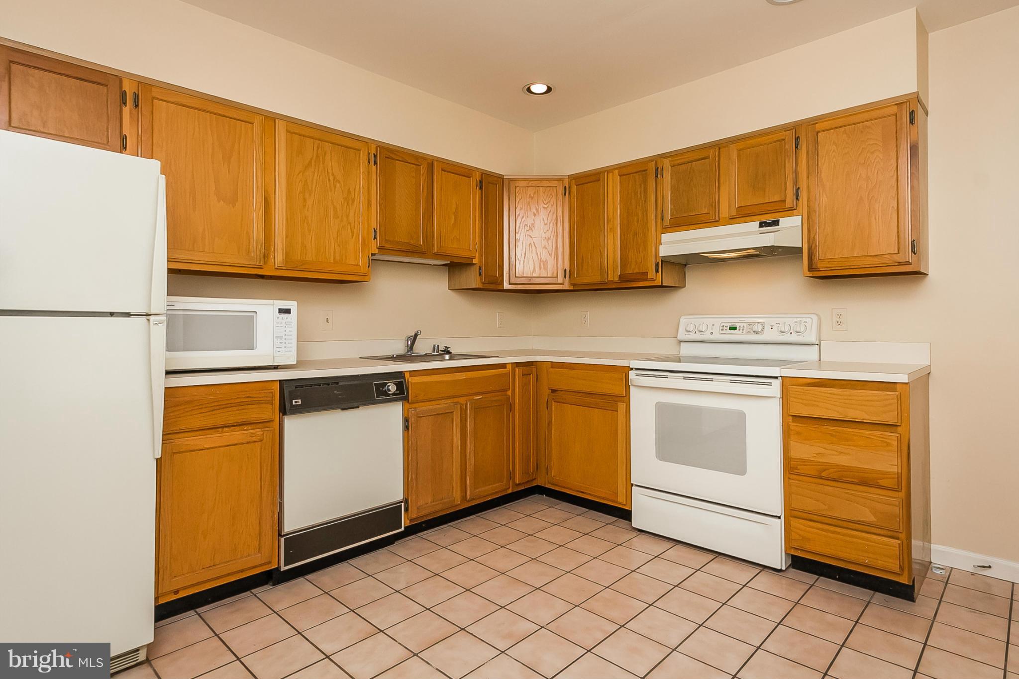 FEDERAL HILL HISTORIC DISTRICT - Residential Lease