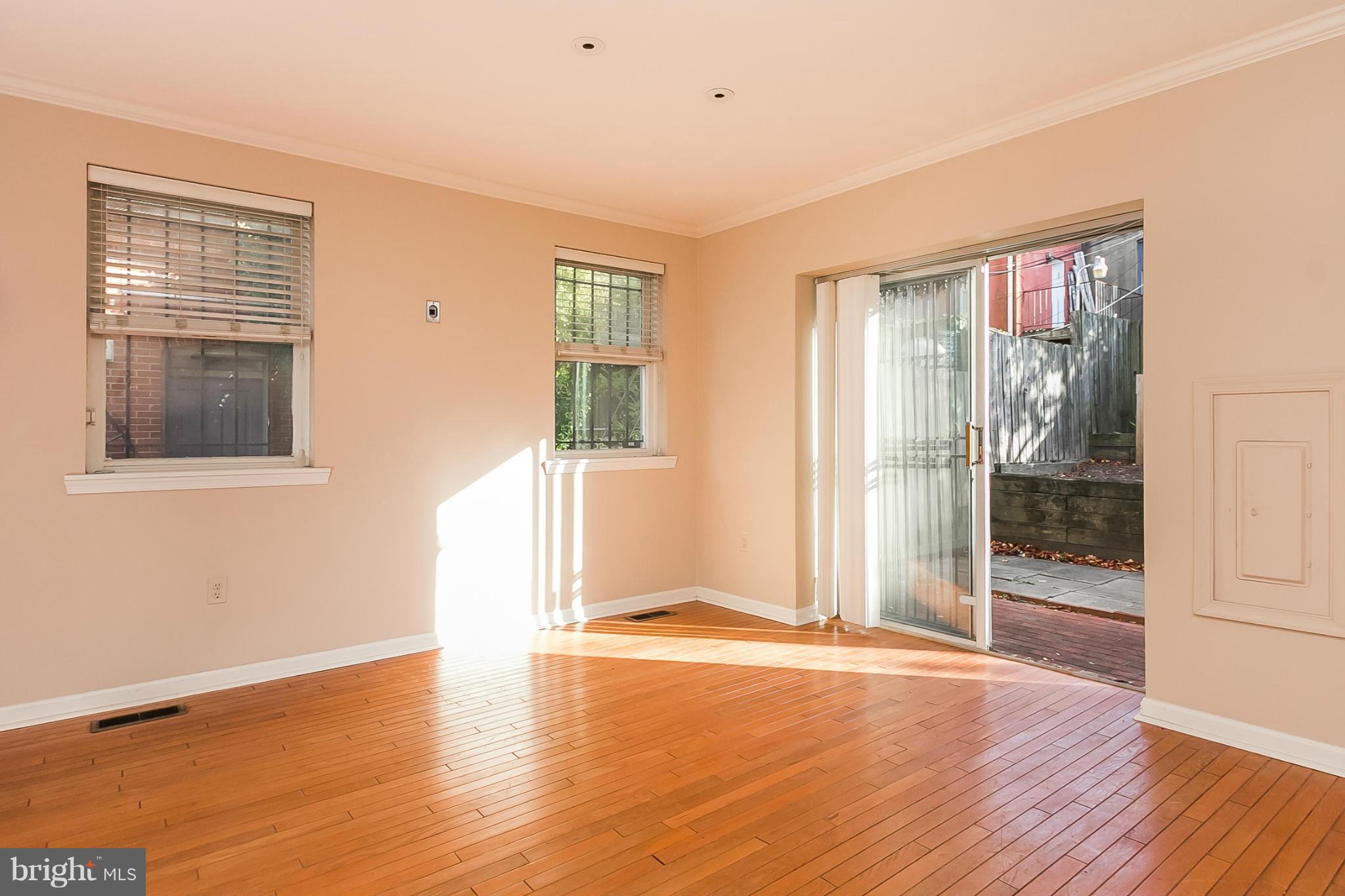 FEDERAL HILL HISTORIC DISTRICT - Residential Lease