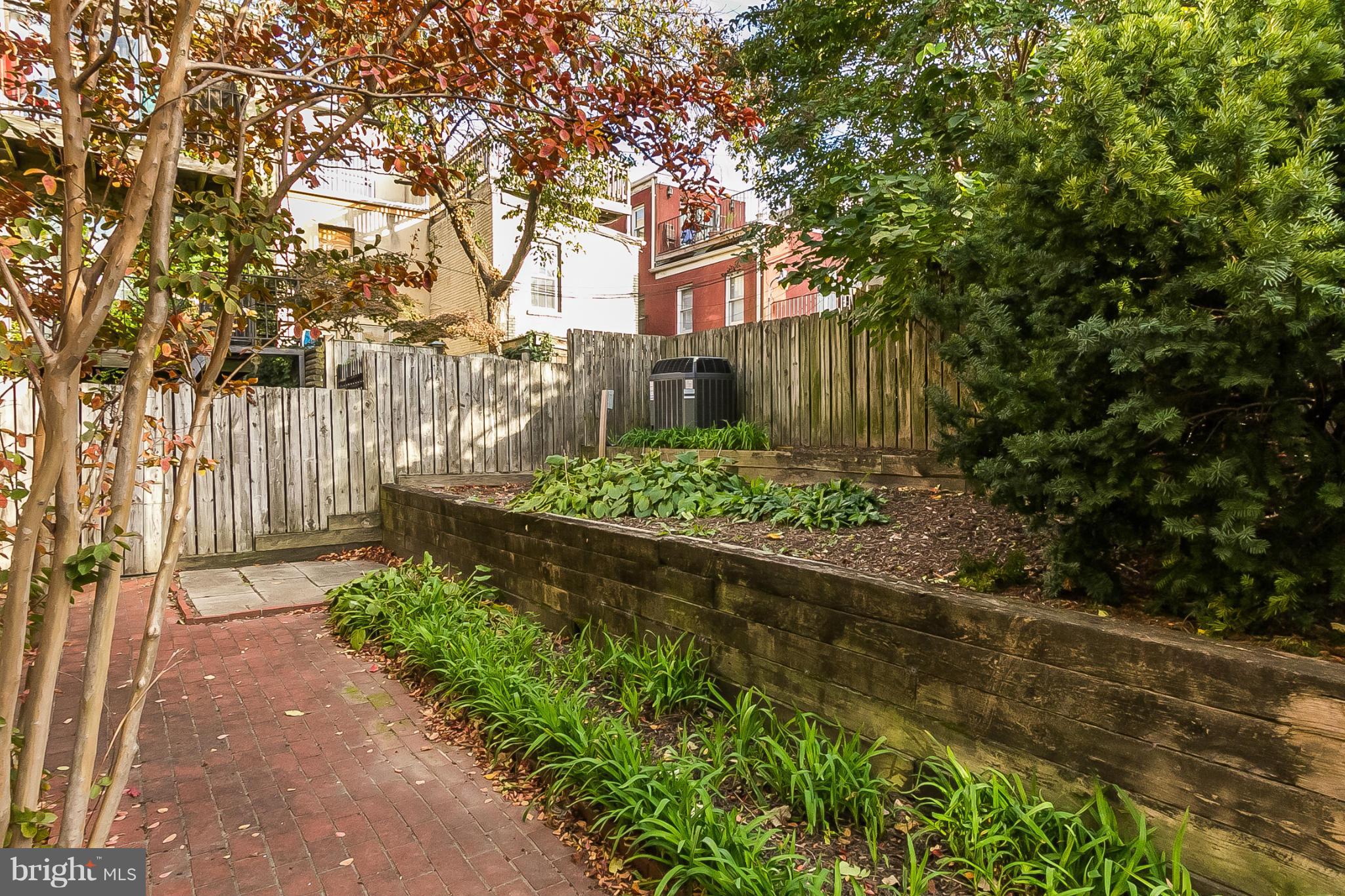 FEDERAL HILL HISTORIC DISTRICT - Residential Lease