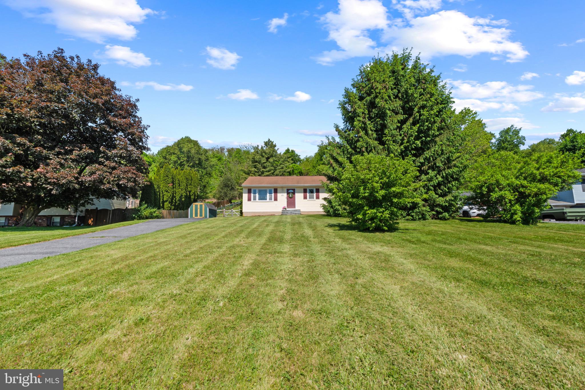3242 LINEBORO ROAD