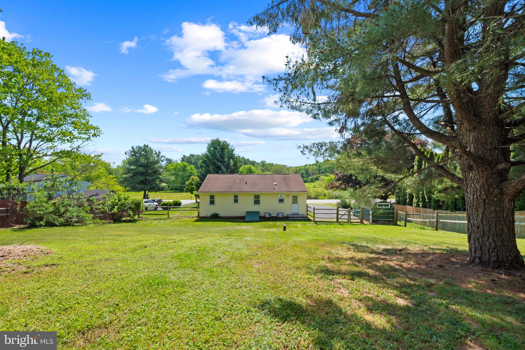 COUNTRY AIR - Residential