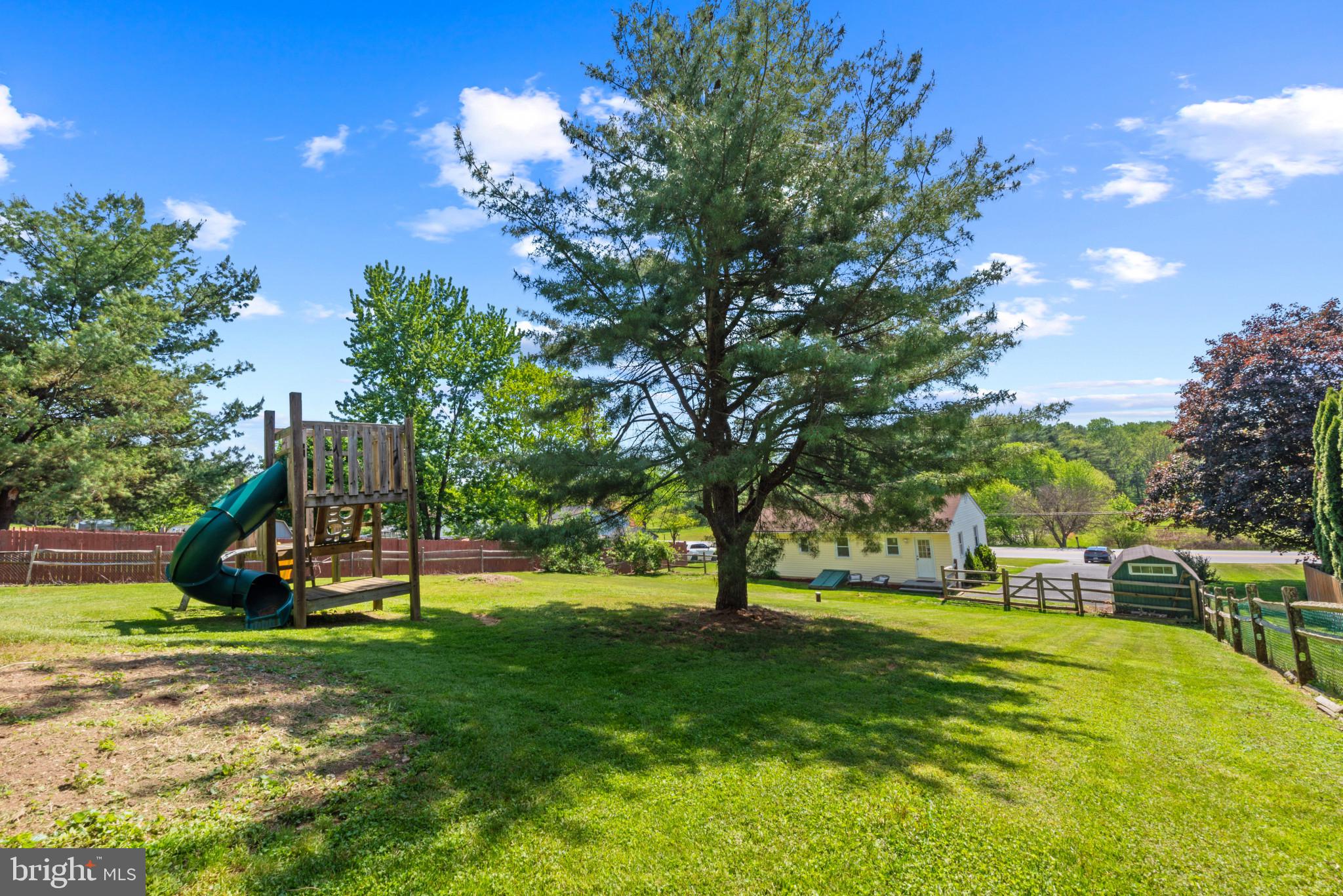 COUNTRY AIR - Residential