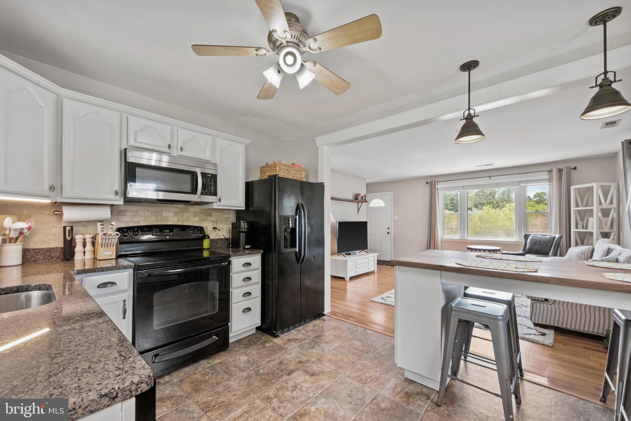 COUNTRY AIR - Residential