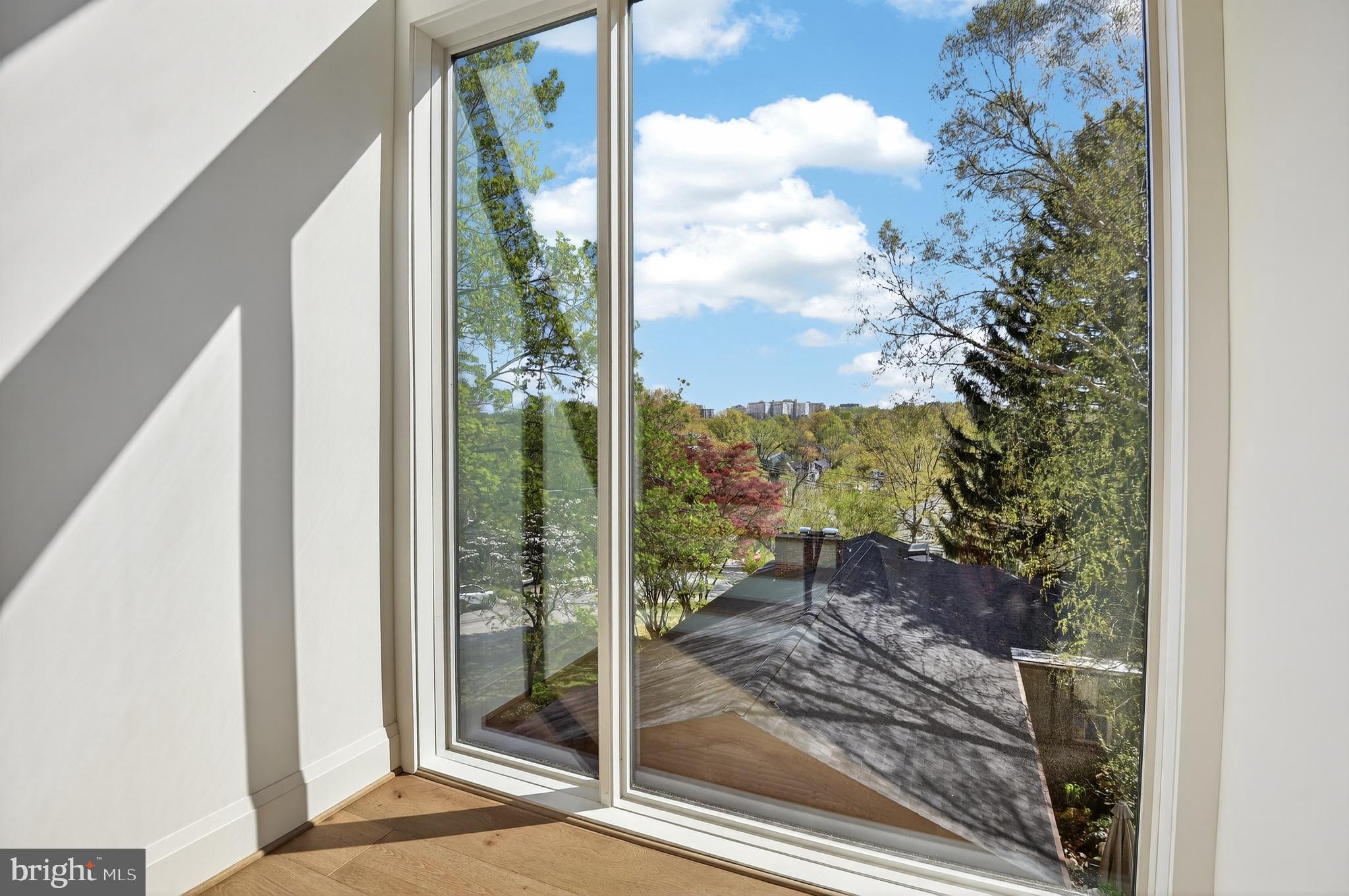 WESTGATE - Residential