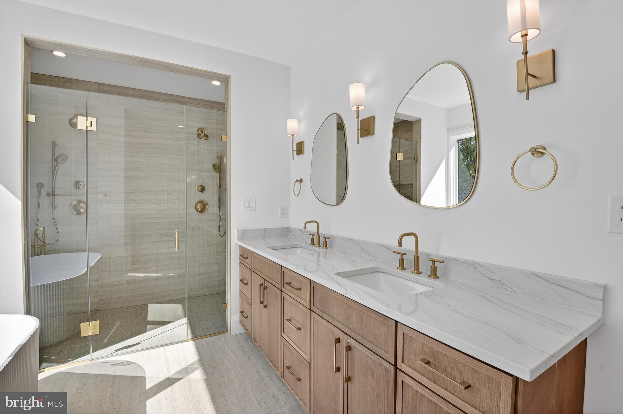 WESTGATE - Residential