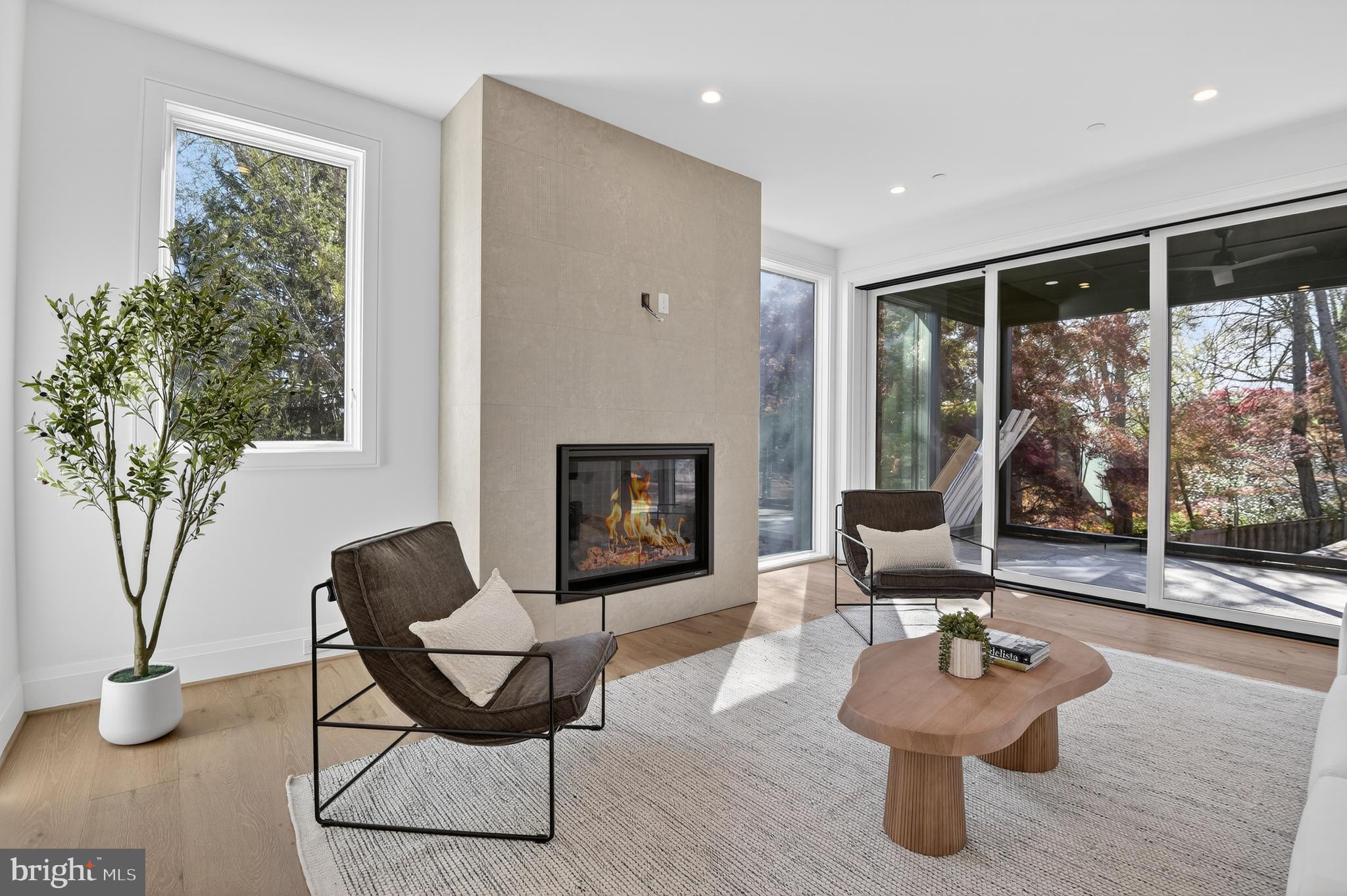 WESTGATE - Residential