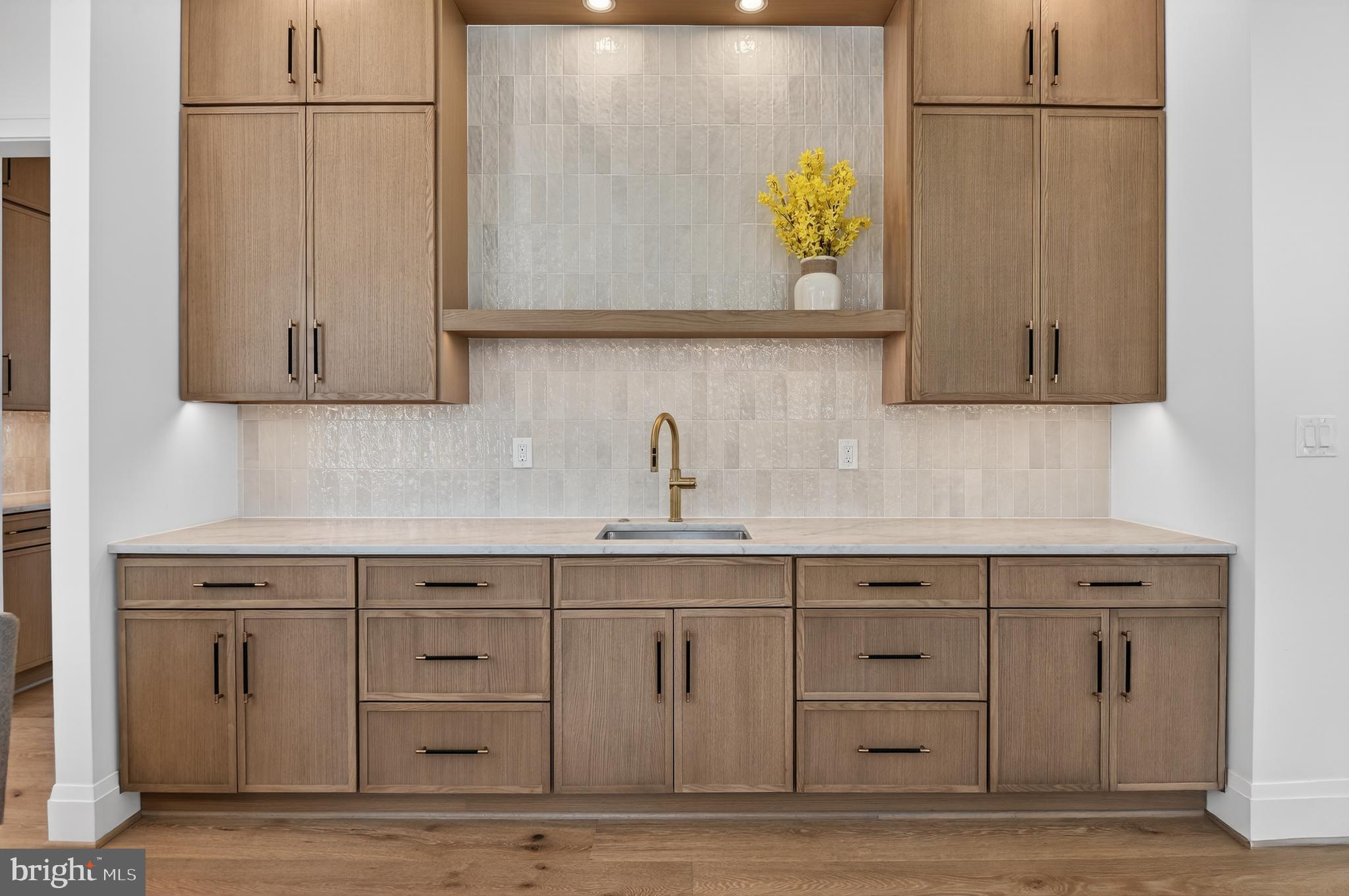 WESTGATE - Residential