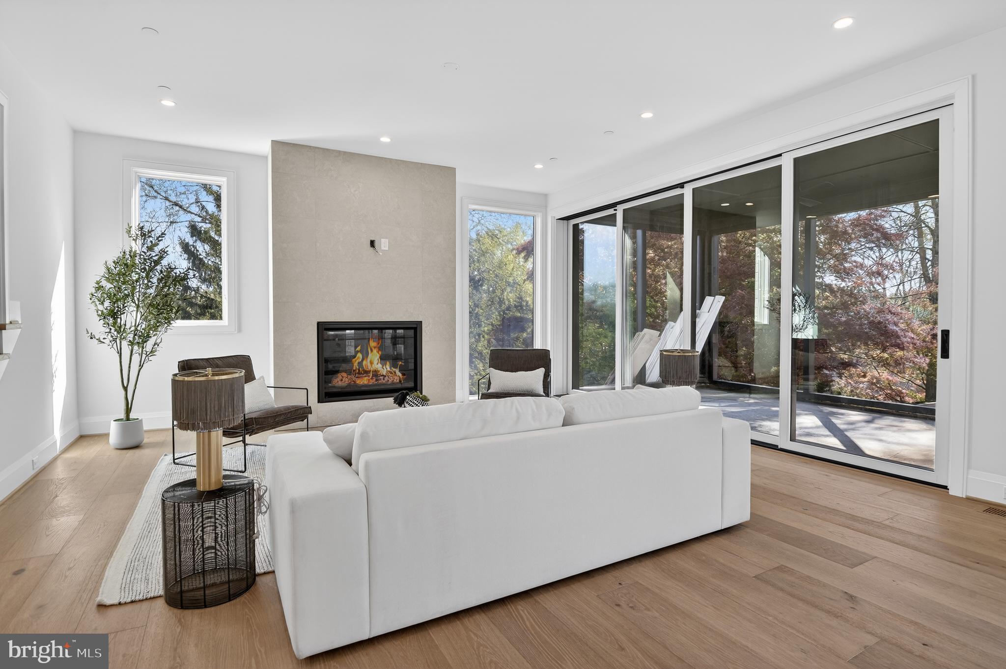 WESTGATE - Residential