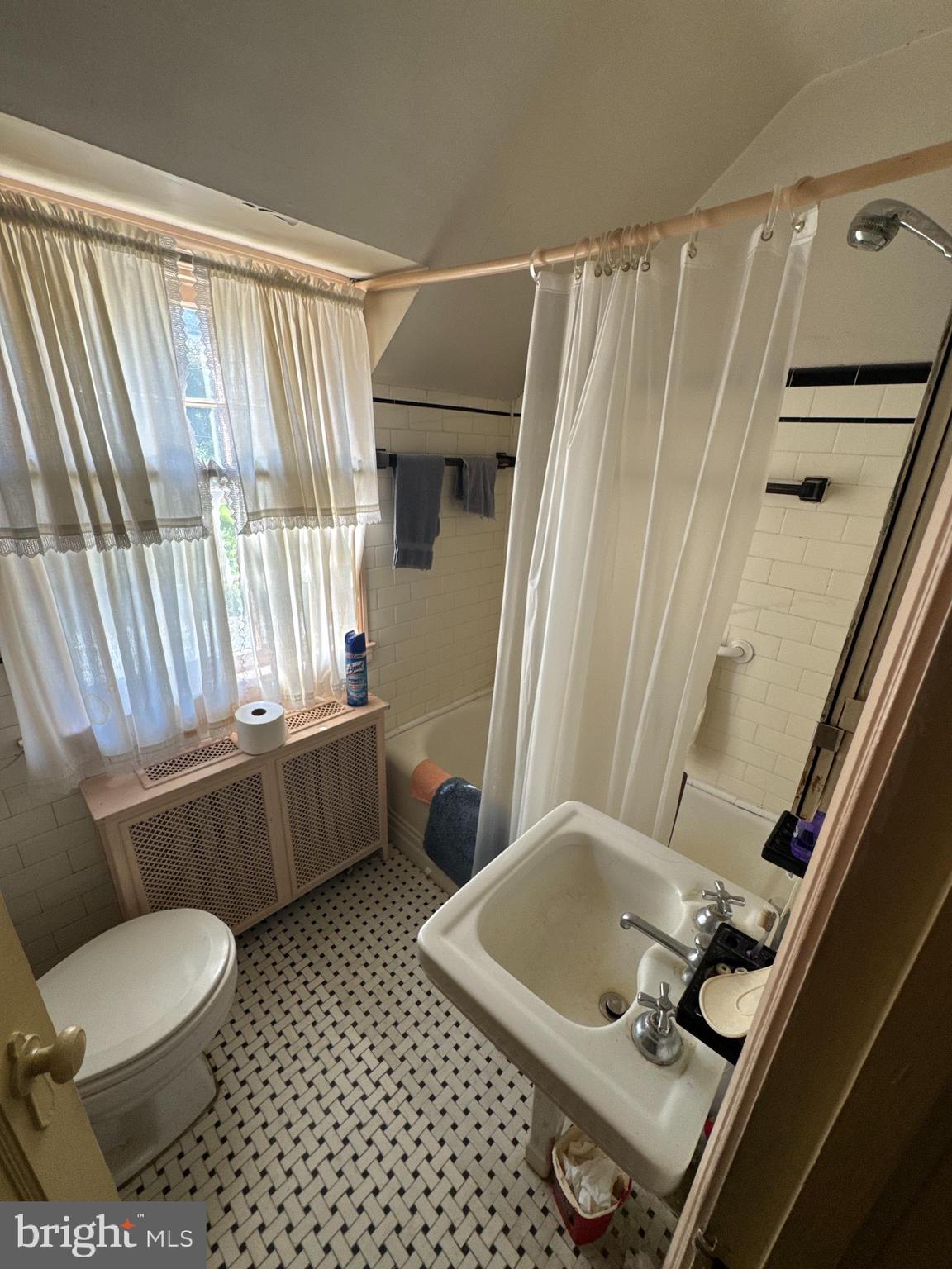 WEST TOWSON - Residential