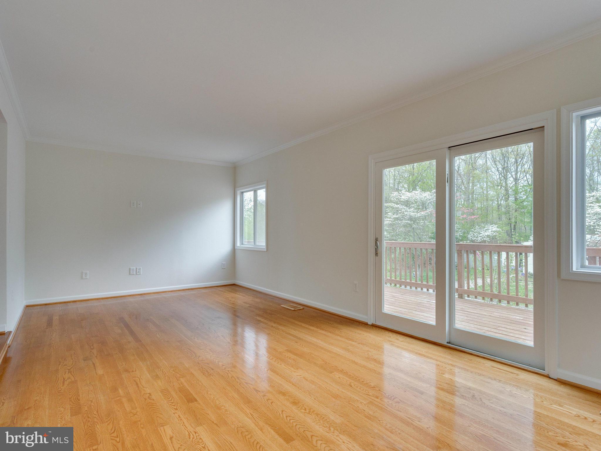 LAKE RIDGE - Residential