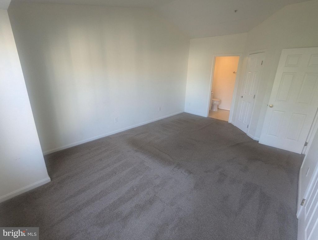 Photo of 11010 Koman Circle #301, MANASSAS, VA 20109 (MLS # VAPW2105518)