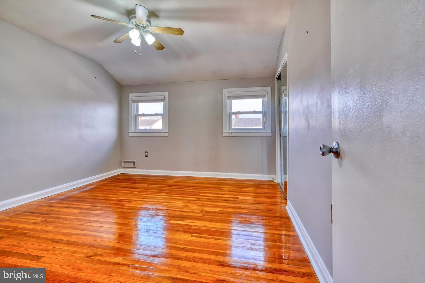 STANBROOK - Residential Lease