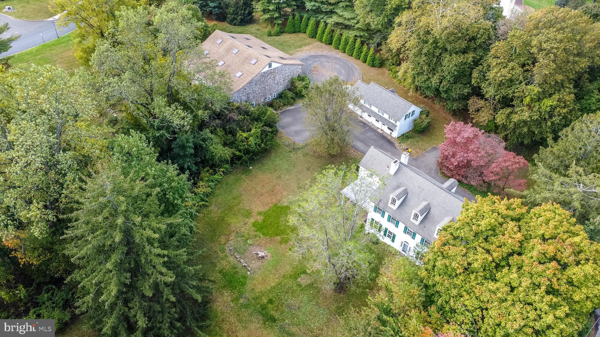 MAPLE GLEN - Residential