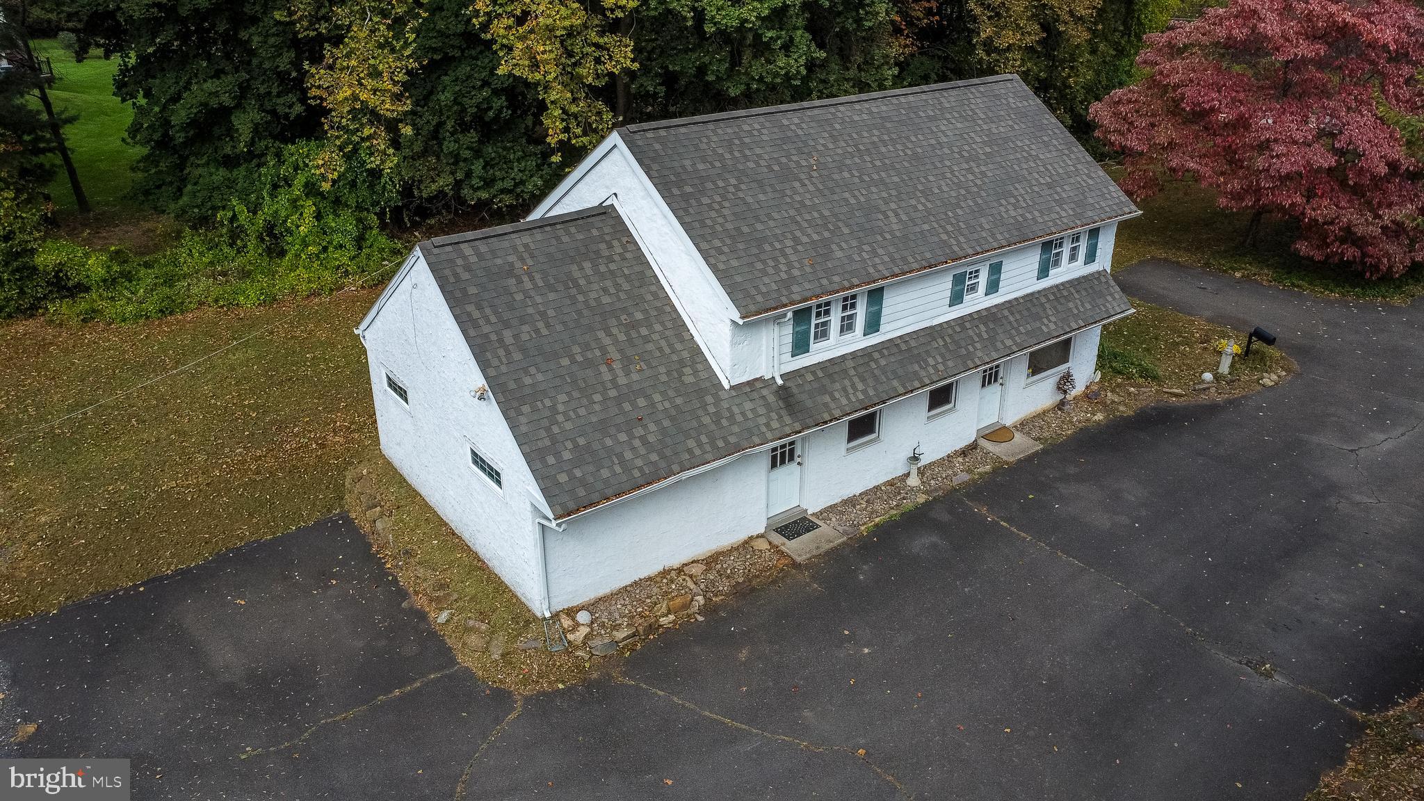 MAPLE GLEN - Residential