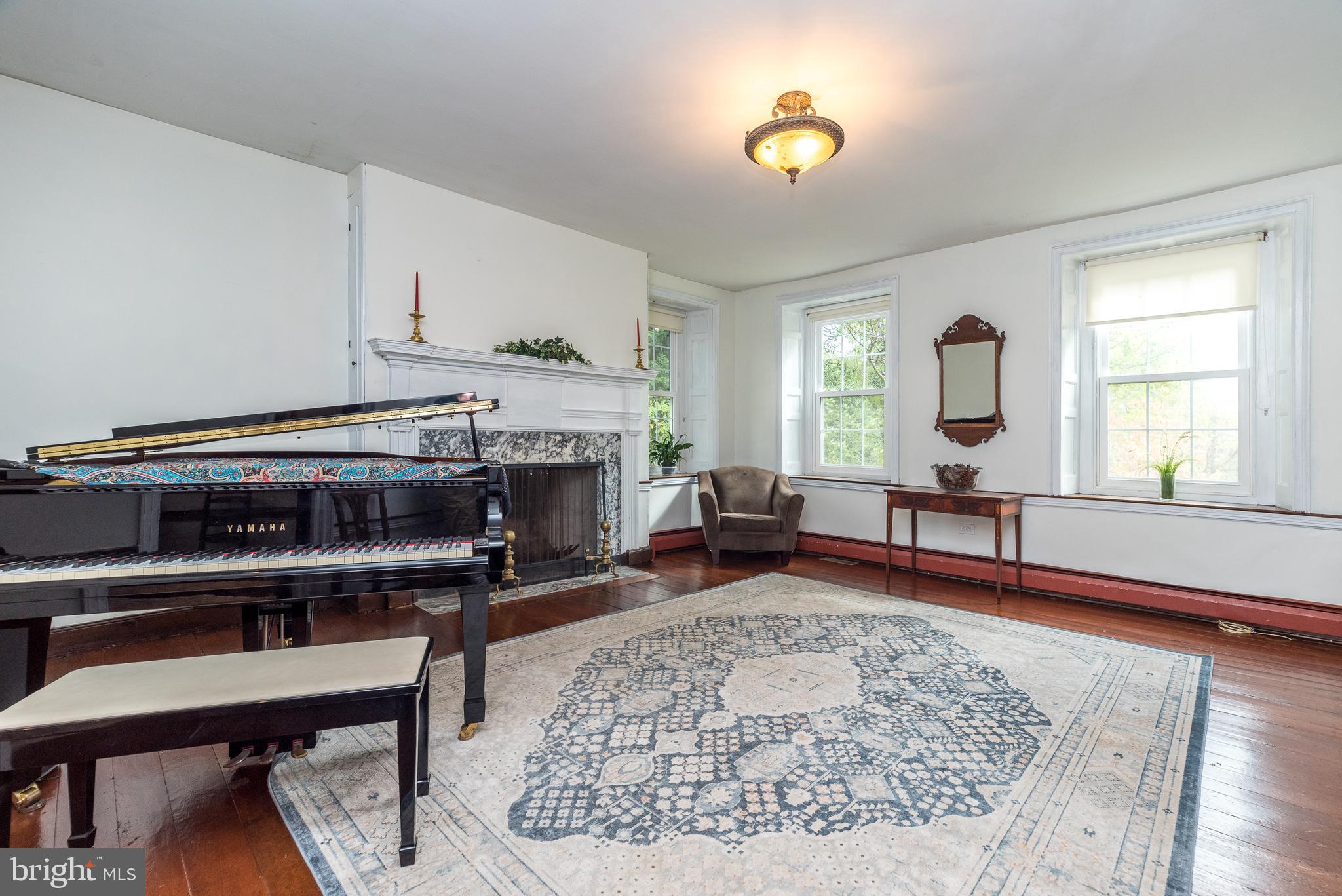 MAPLE GLEN - Residential