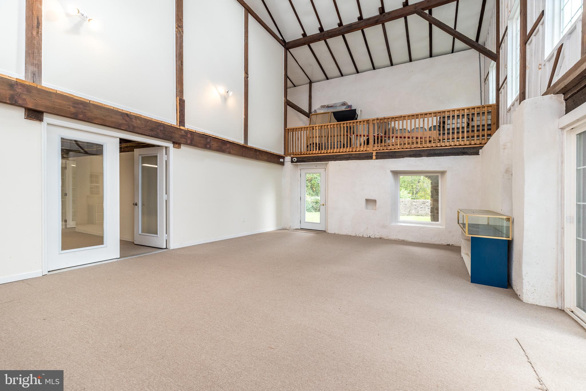 MAPLE GLEN - Residential