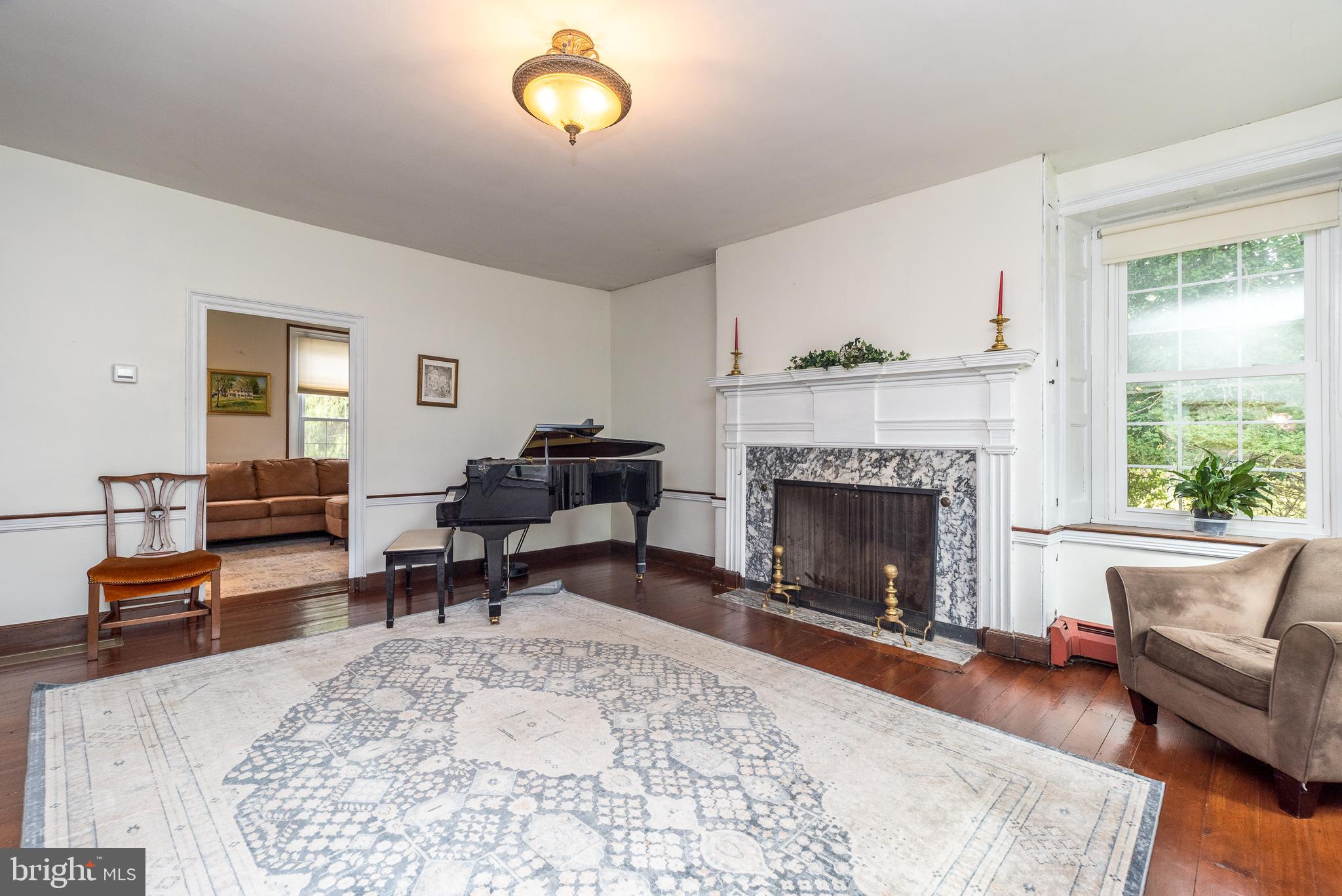 MAPLE GLEN - Residential