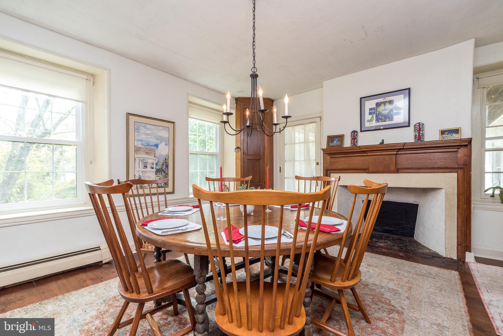 MAPLE GLEN - Residential