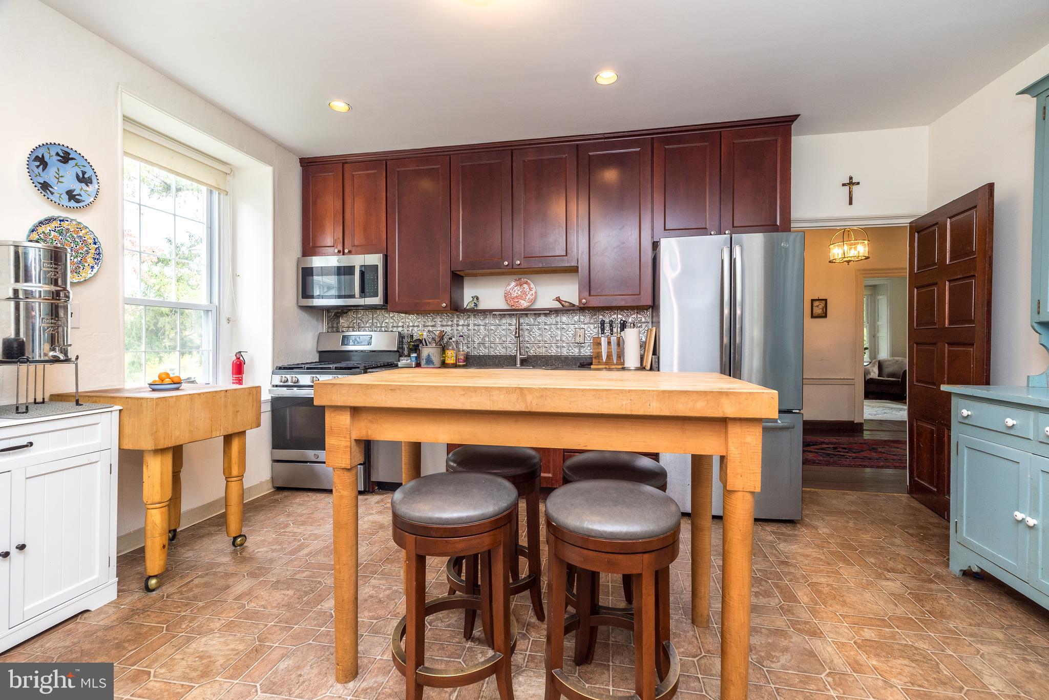 MAPLE GLEN - Residential