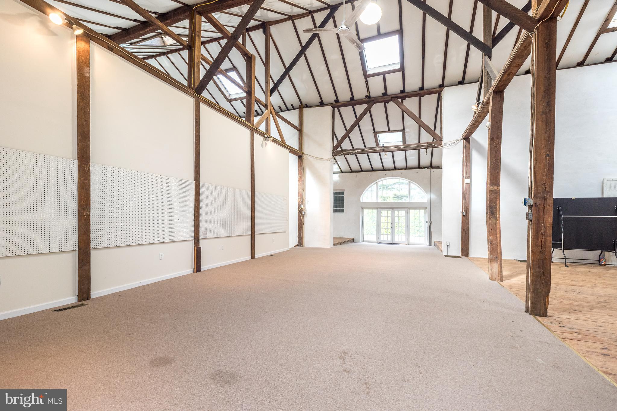 MAPLE GLEN - Residential