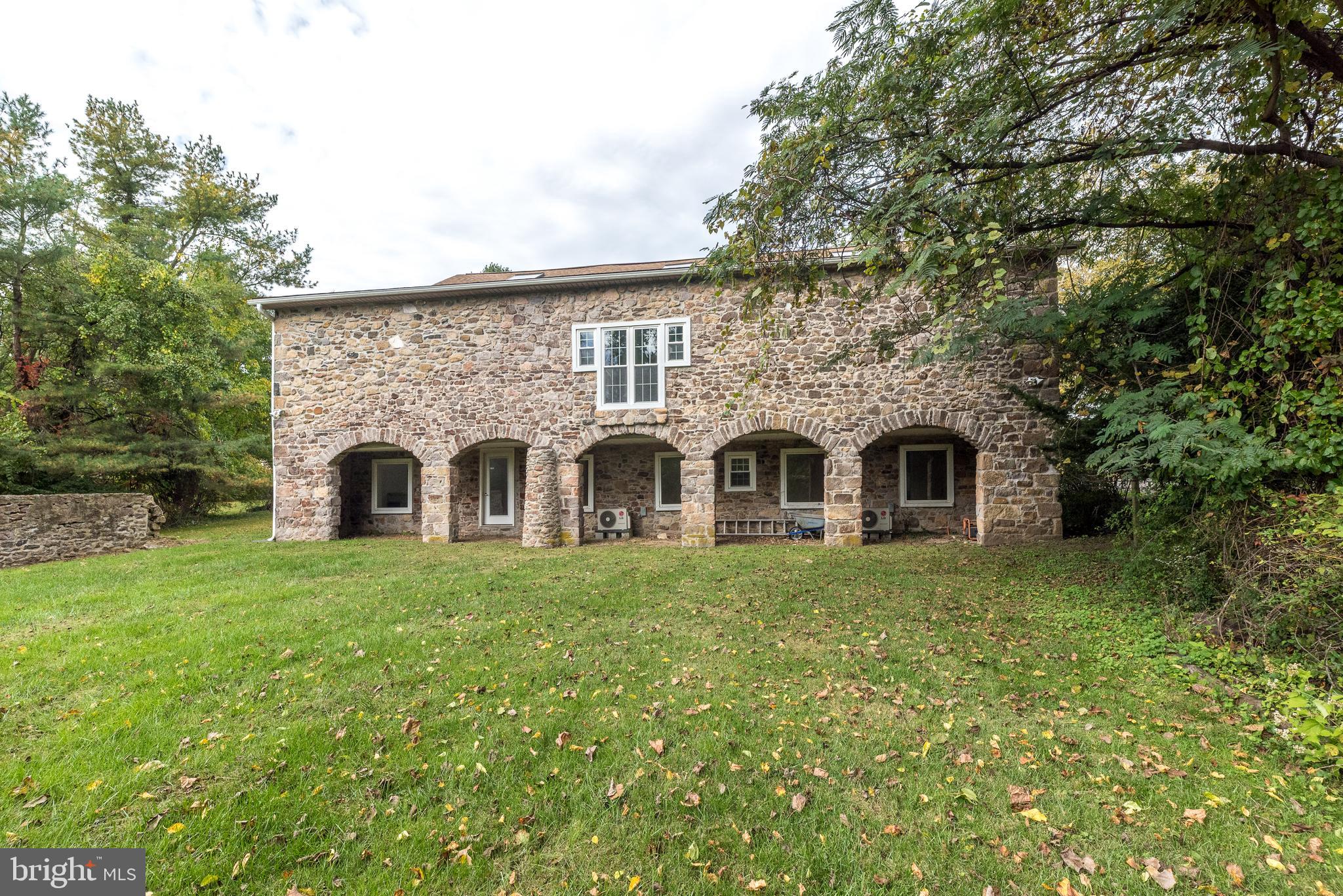 MAPLE GLEN - Residential