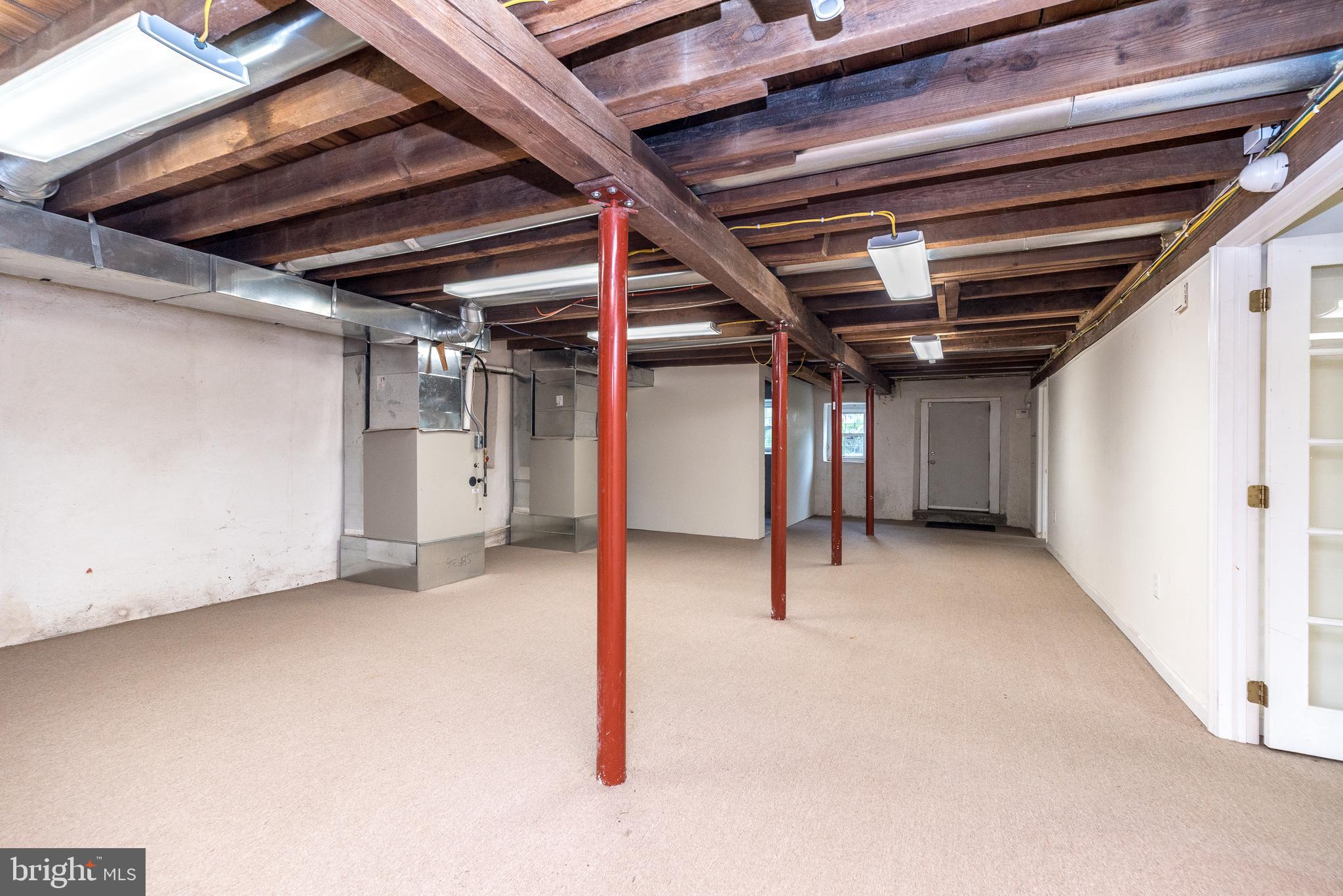 MAPLE GLEN - Residential