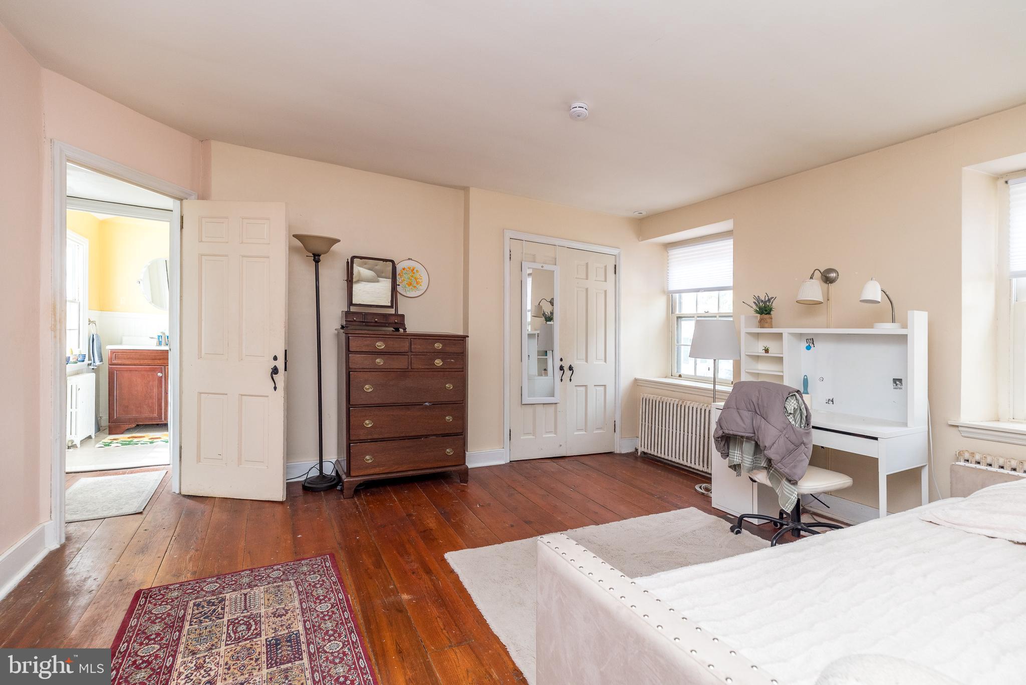 MAPLE GLEN - Residential