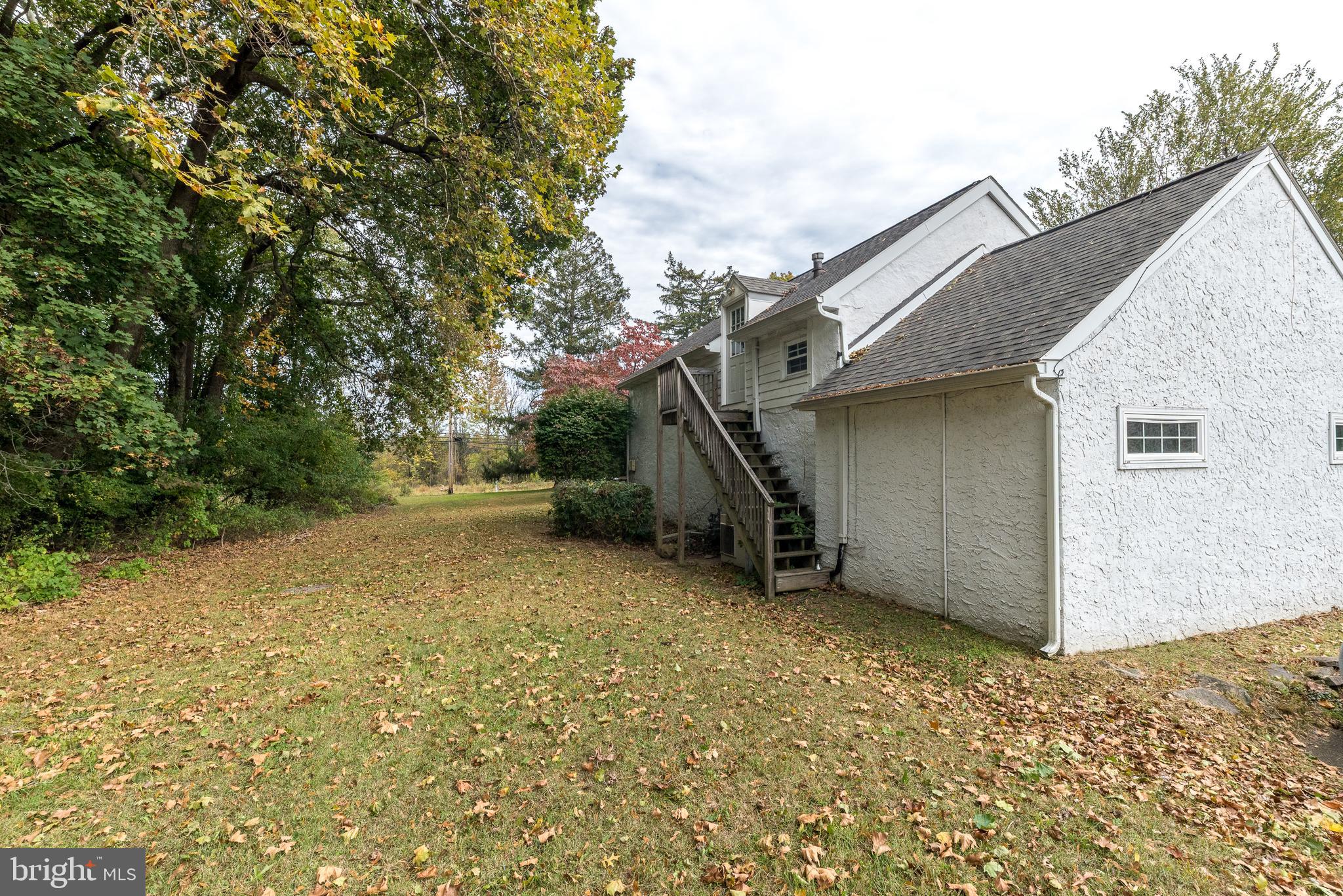 MAPLE GLEN - Residential