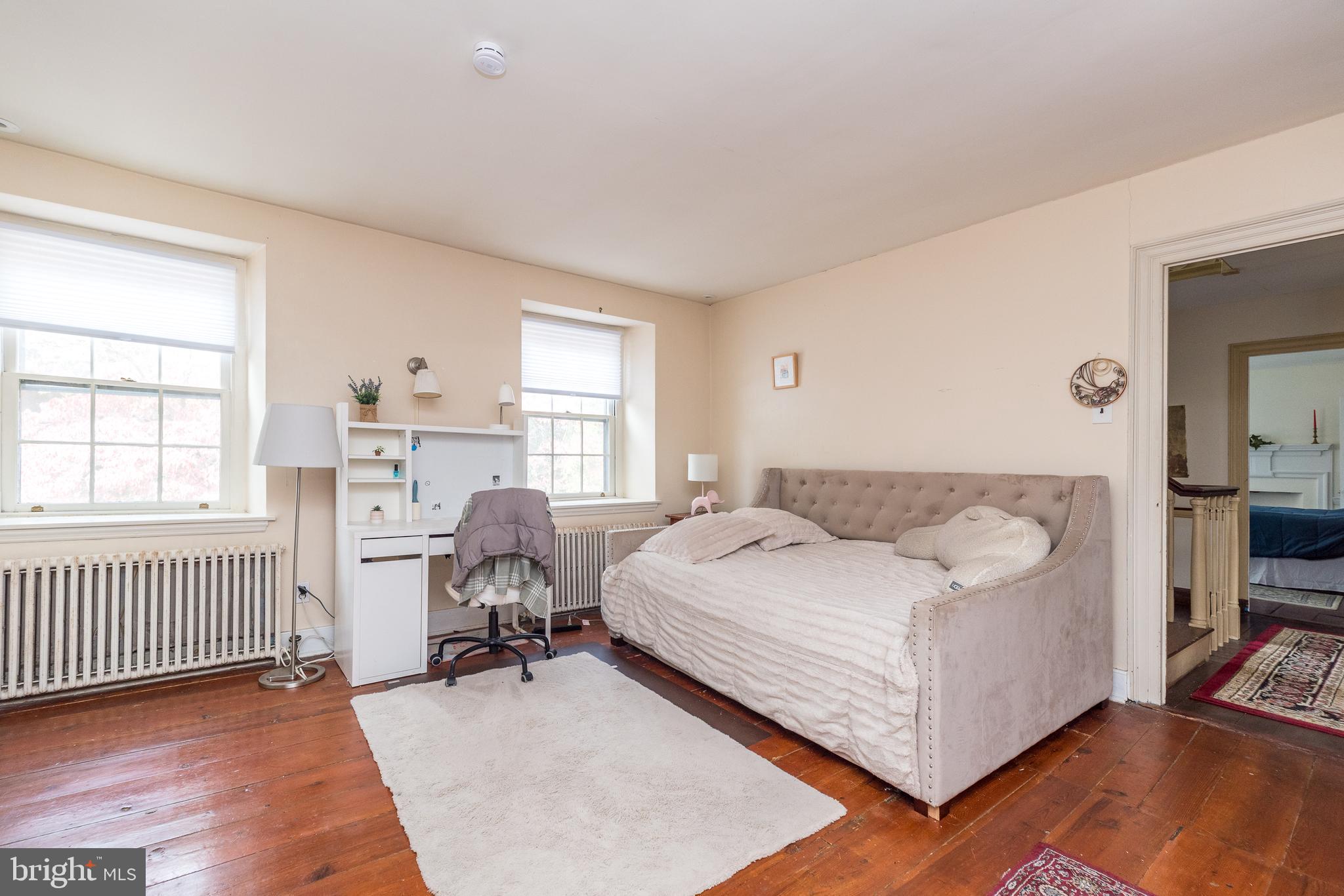 MAPLE GLEN - Residential