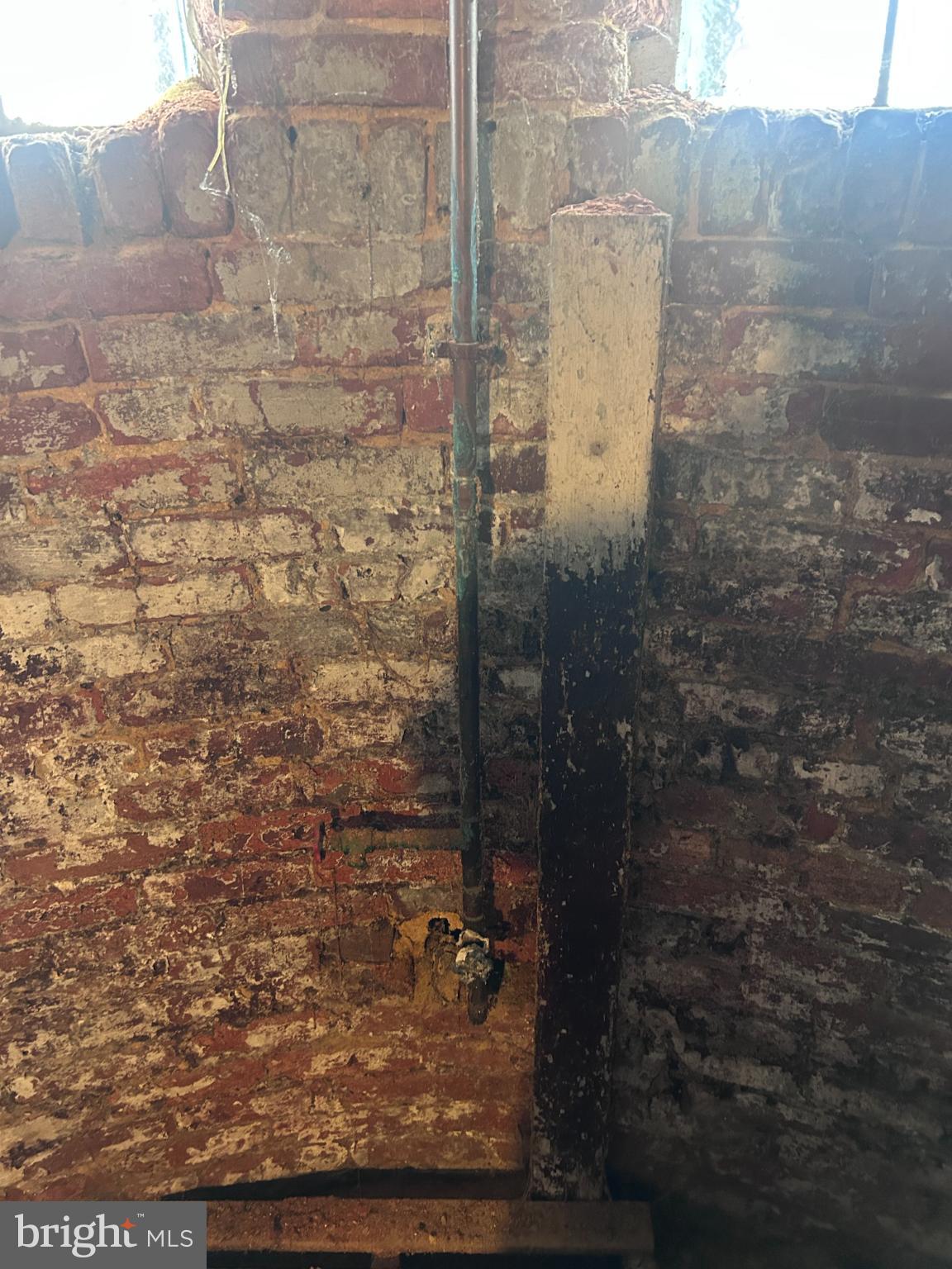 WEST BALTIMORE - Residential