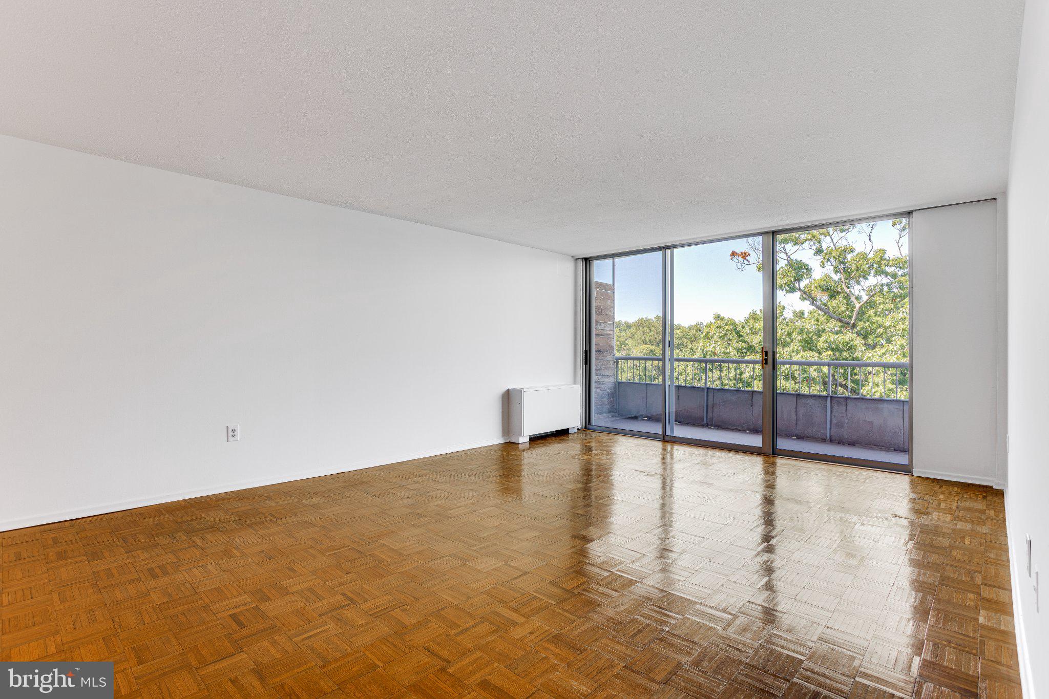 100 WEST AVENUE 618-S