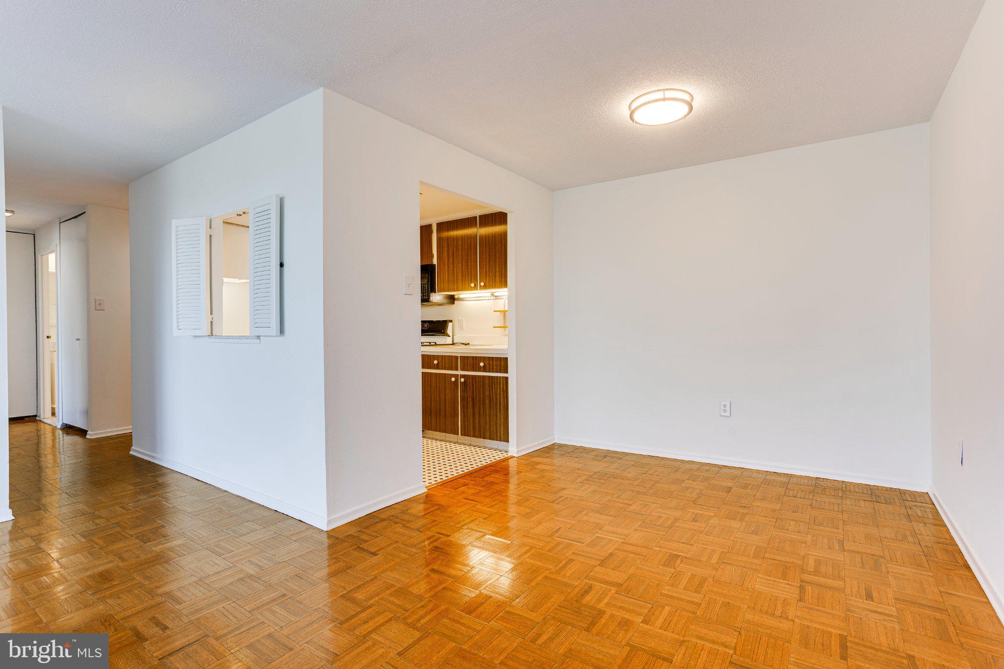 100 WEST AVENUE 618-S