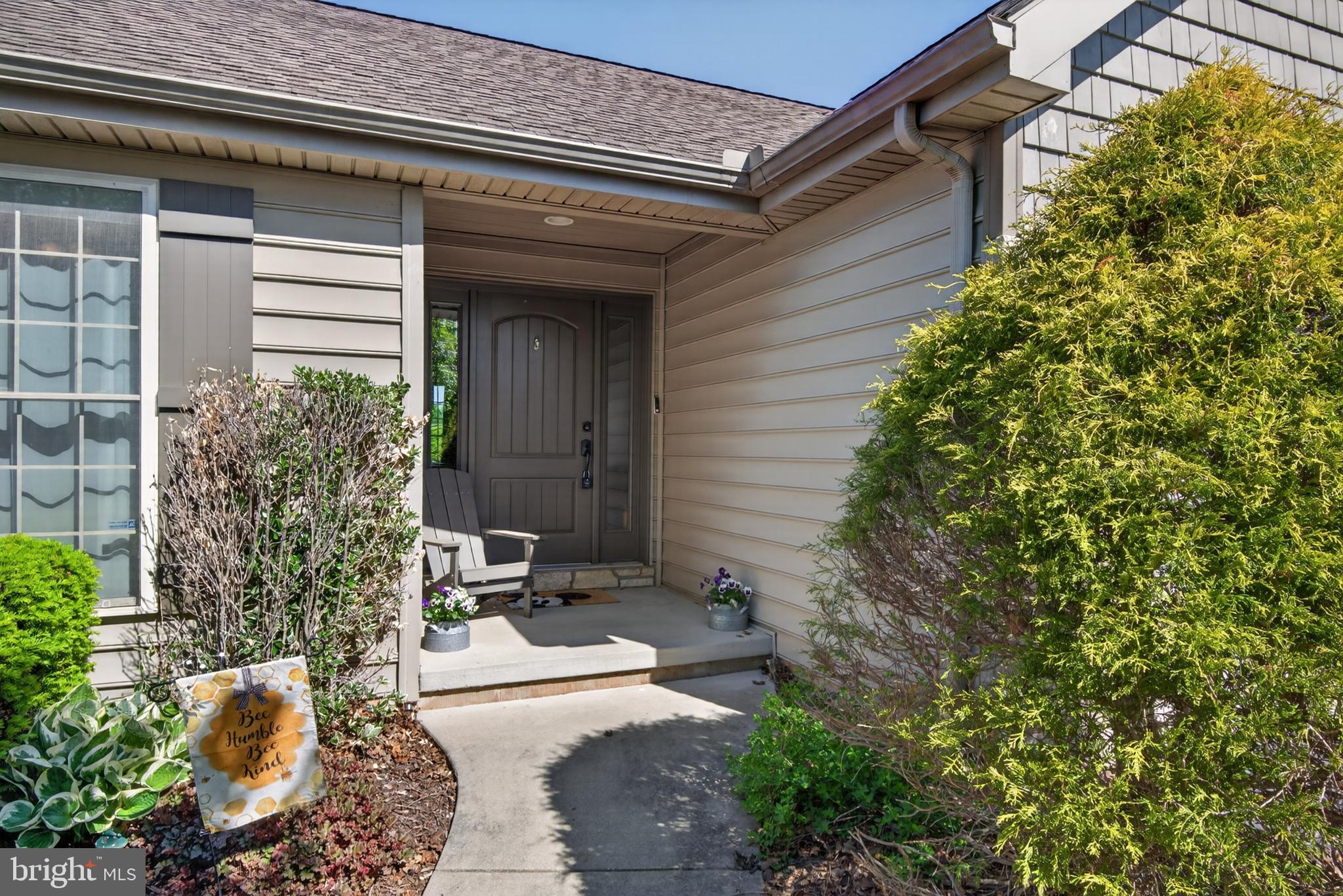 1241 SHADOWBROOKE DRIVE