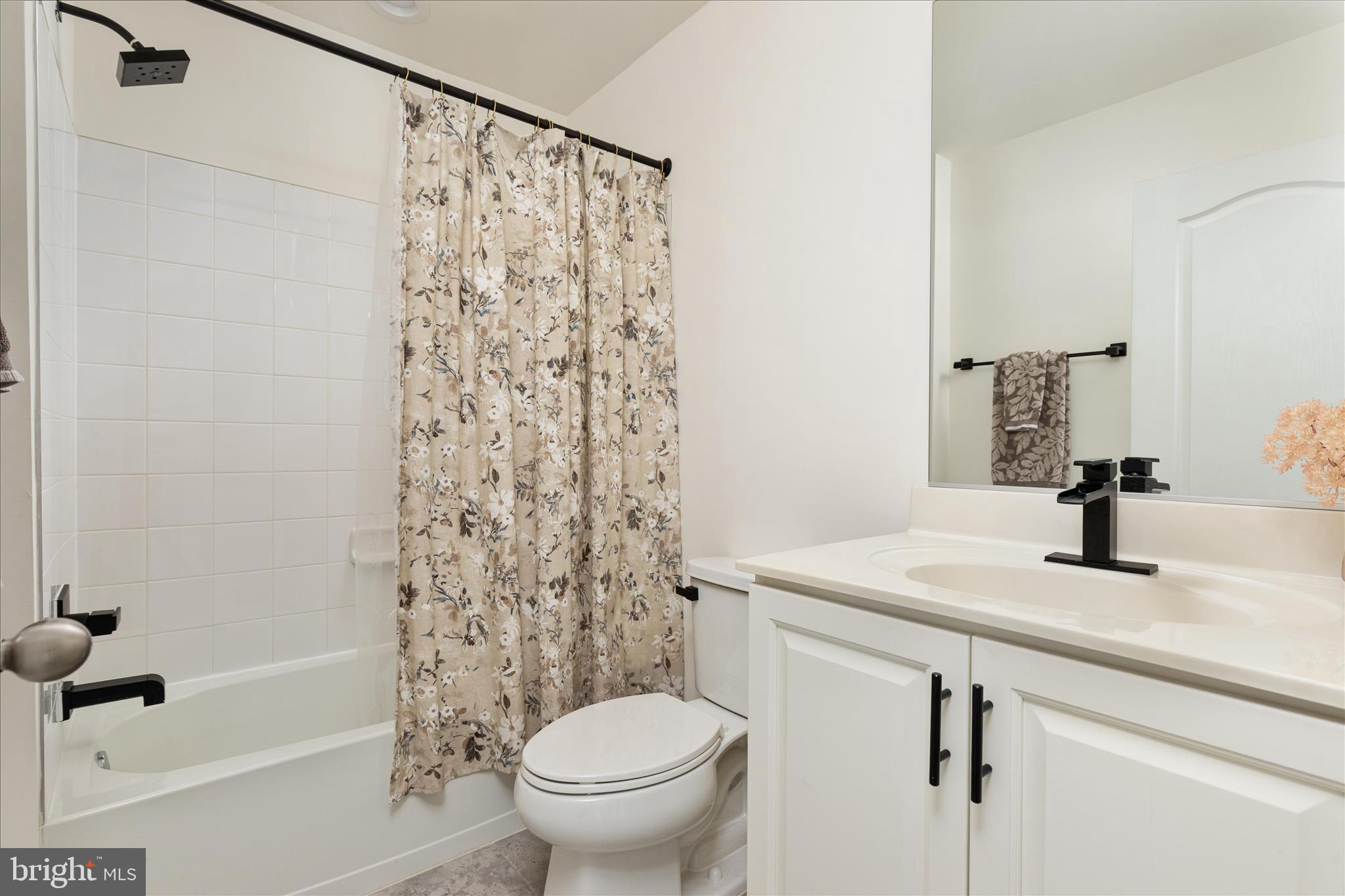 MORNING DOVE ESTATES - Residential