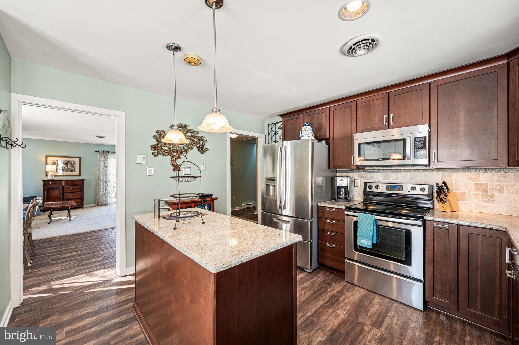 HERSHEYS MILL - Residential