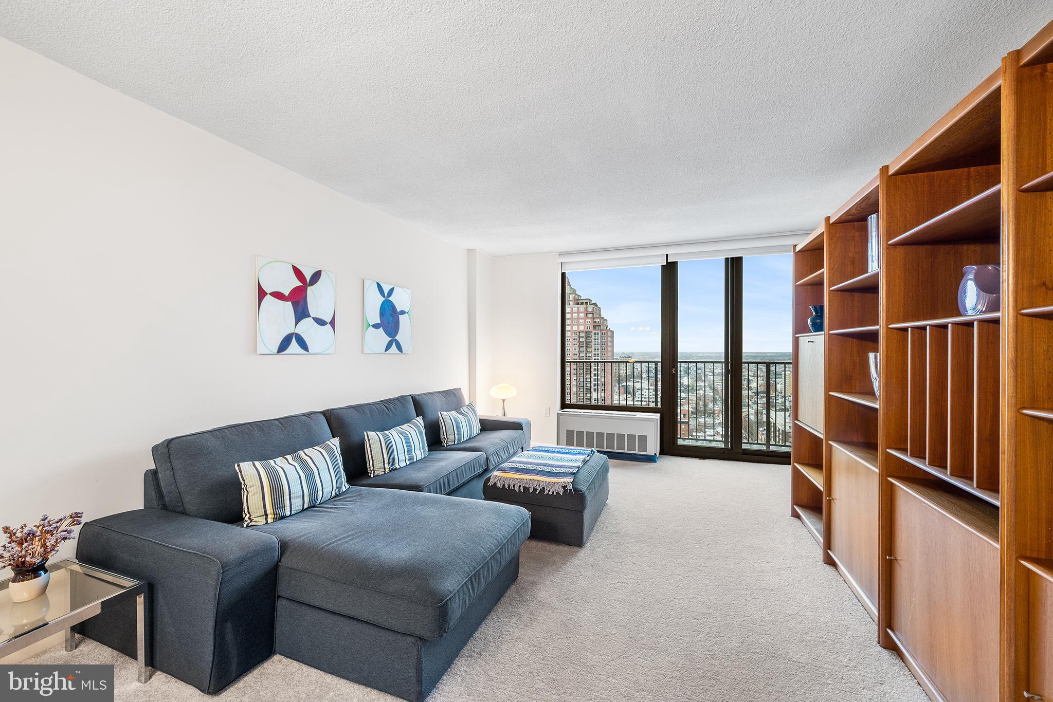 ACADEMY HOUSE - Residential