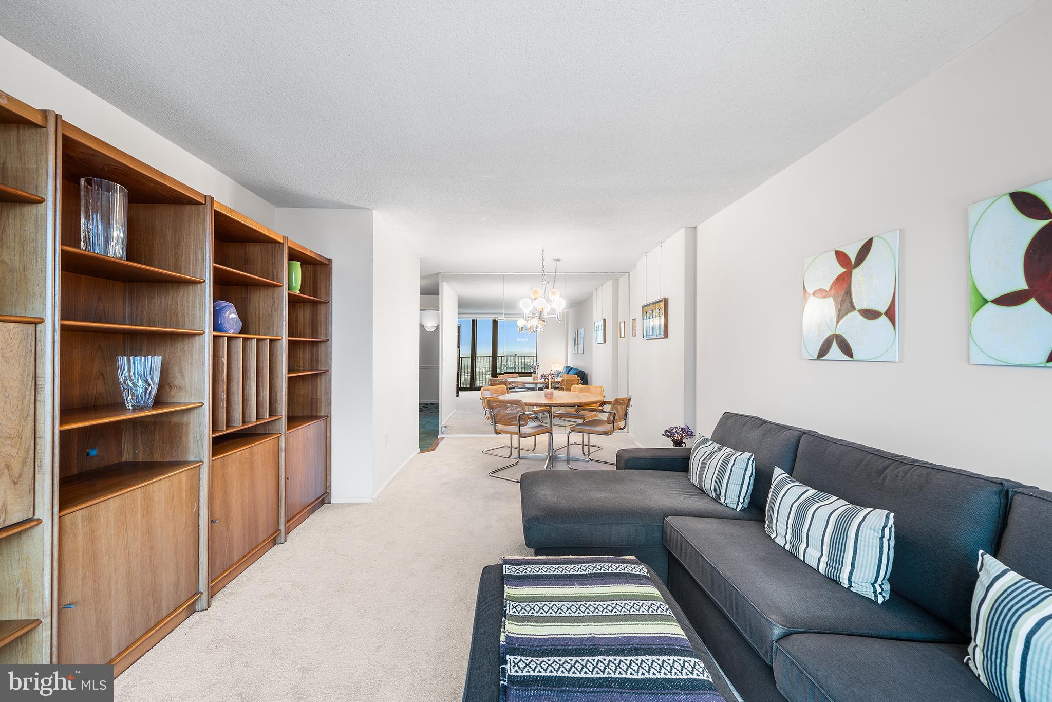 ACADEMY HOUSE - Residential