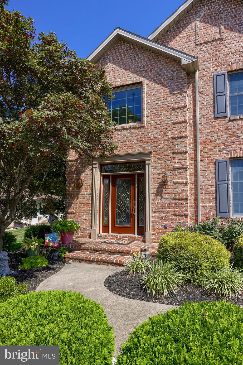 2611 OBERLIN DRIVE